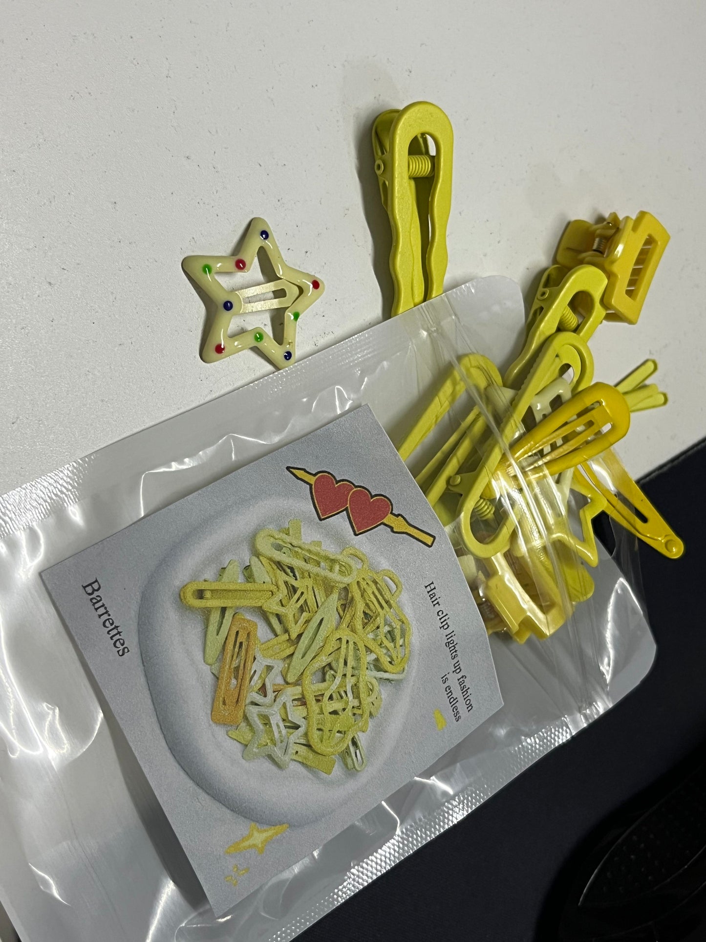 Bright Yellow Star Decor Barrettes Hair Clip Multipack Set