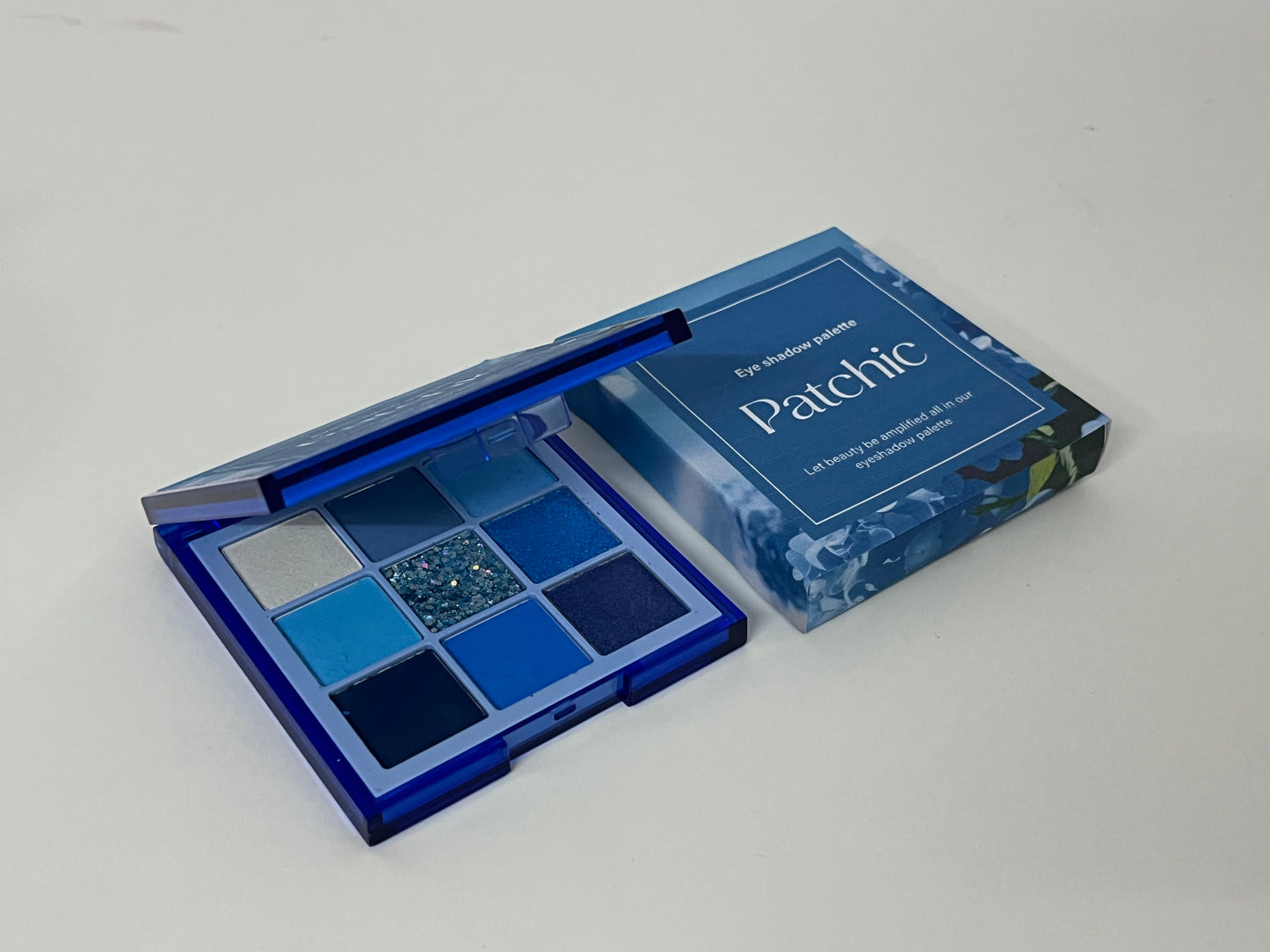 【Patchic Eye Shadow Palette】—— Elegant Choice of Blue-Tone Eye Makeup & Versatility