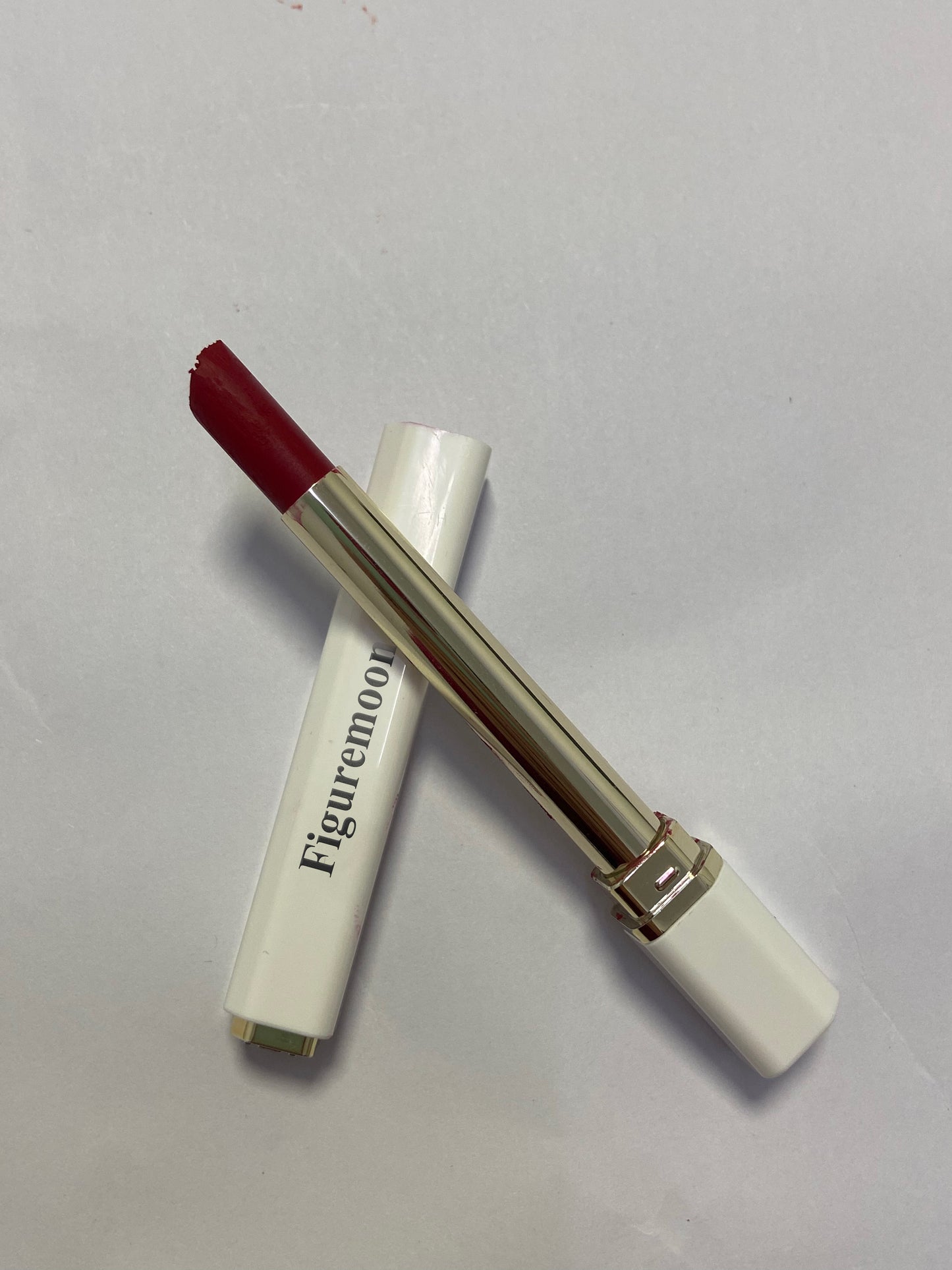 Figuremoon Silk Finish Lipstick, Hydrating Rich Buildable Lip Color, Formulated with Vitamins A,E, & Macadamia for Ultimate Hydration, Cruelty-Free & Vegan - Pure Red