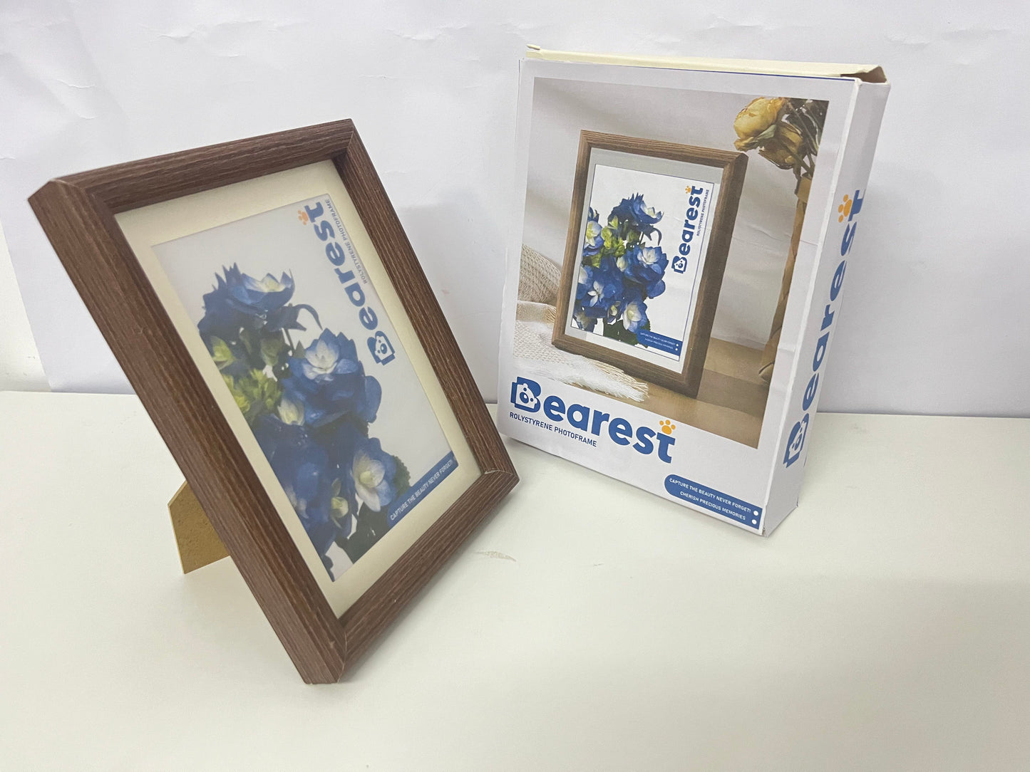 Bearest Picture frames Retro Photo Frame Outstanding Texture Freeze Beautiful Moments A Warm Carrier for Home and Memories