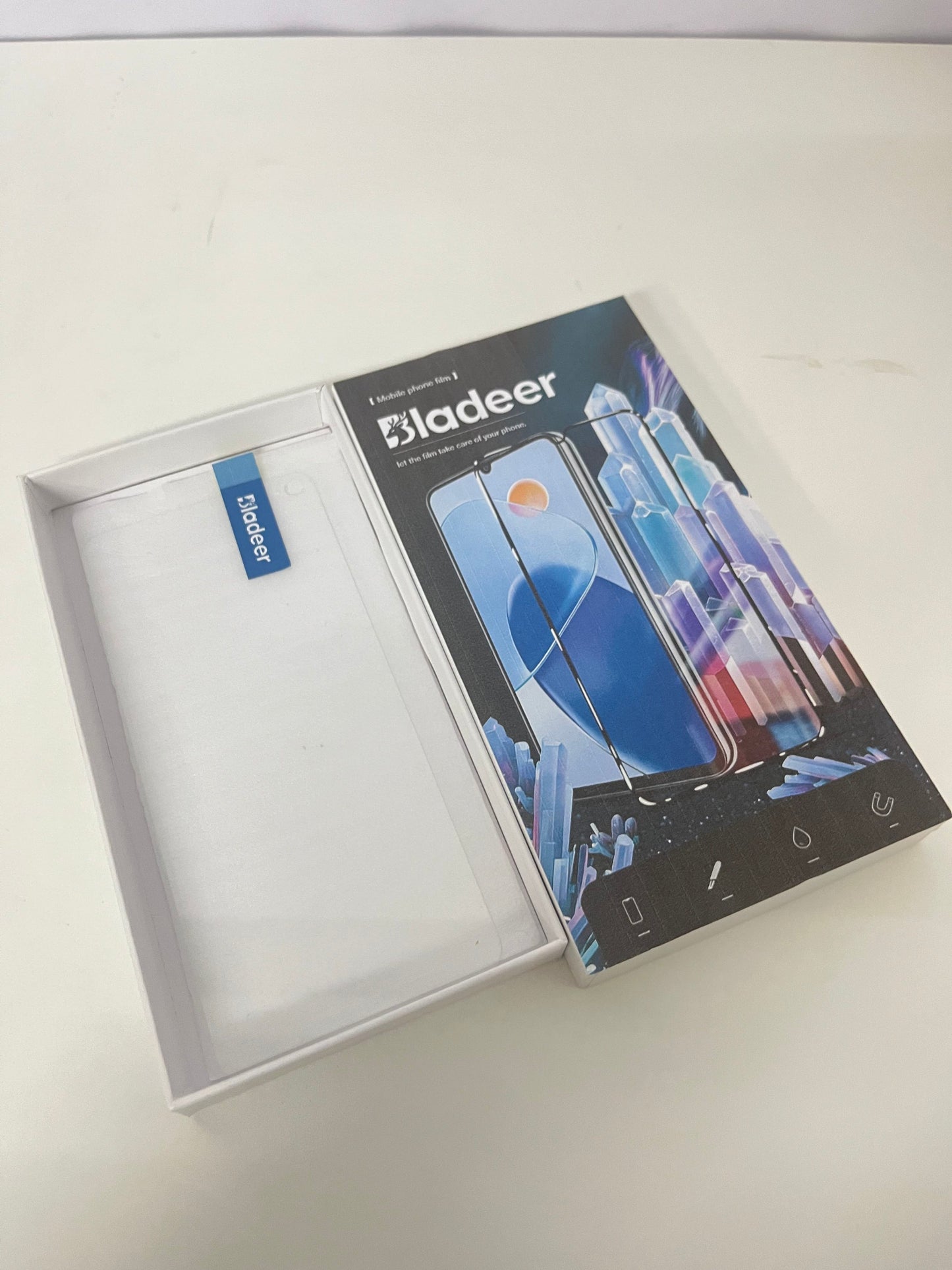 Bladeer HD Tempered Glass Phone Screen Protector Scratch-Resistant An Reliable Protection Item for Phone Screens