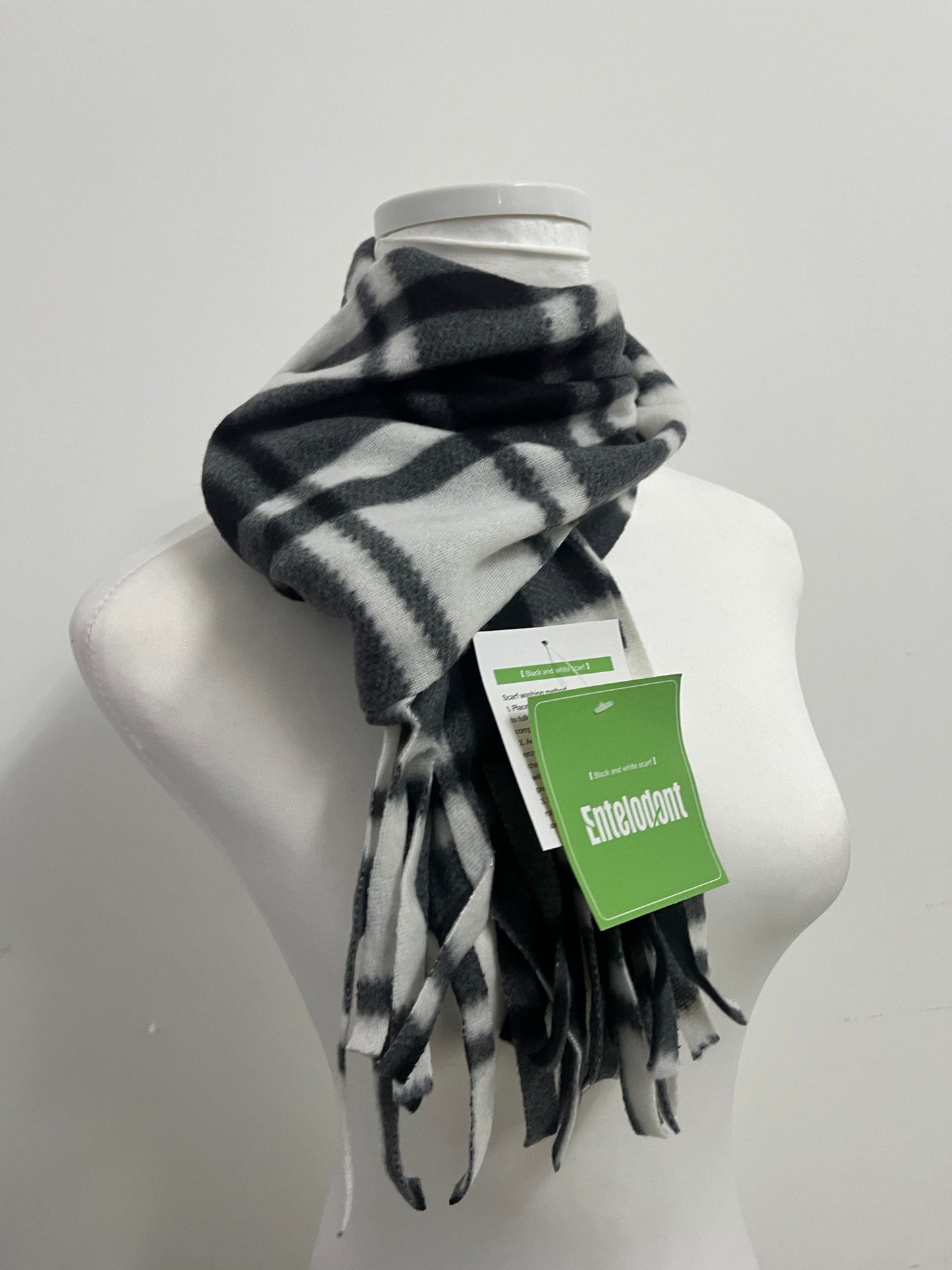Entelodont Neckerchiefs Black and White Plaid Fringe Scarf - A Fashion Choice of Retro Style and Warm Texture