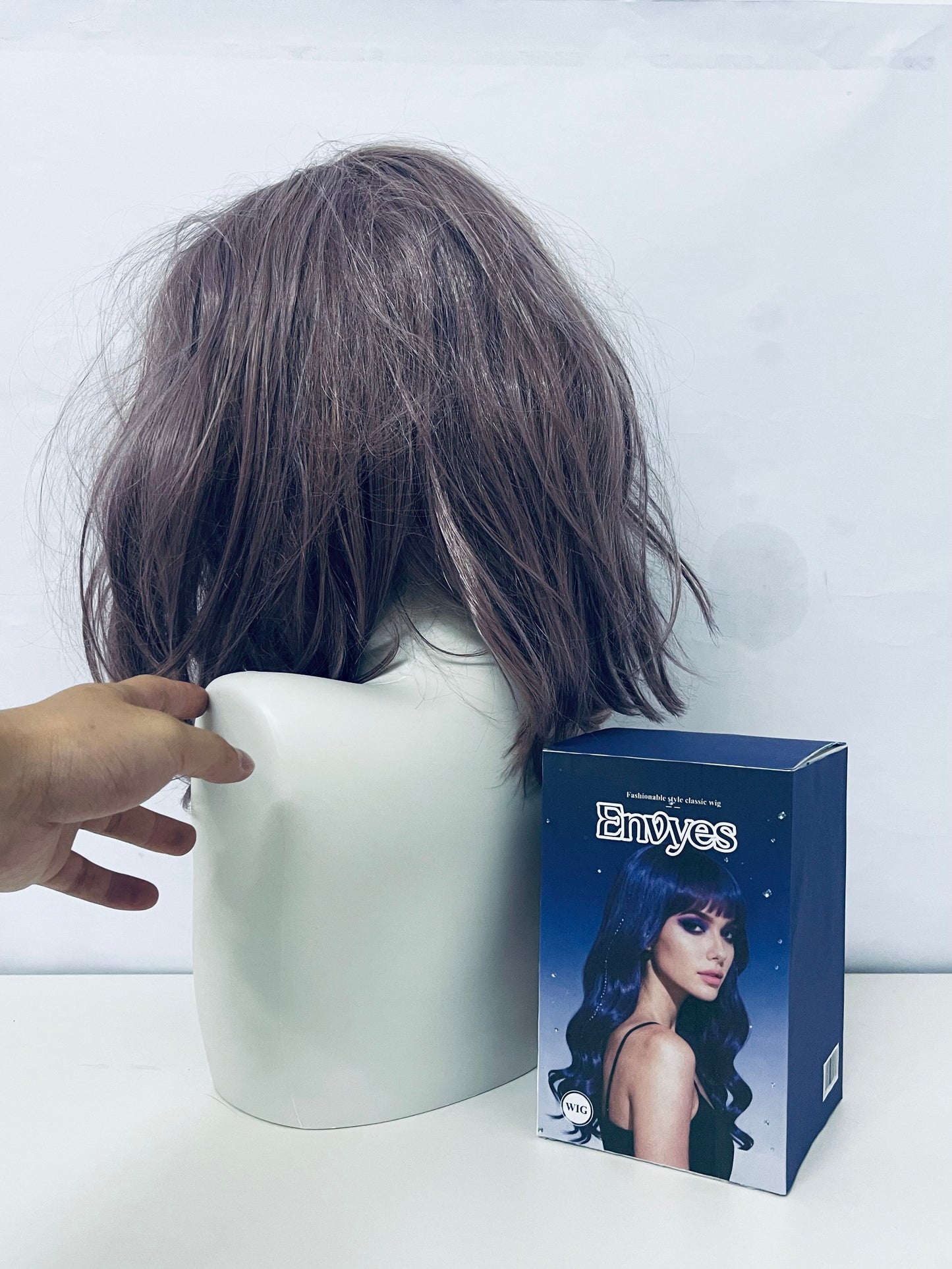 Envyes Ash Brown Medium-Length Wig for Women, Fluffy Curly Fashion Wig, Soft High-Temperature Fiber Synthetic Wig, Natural Looking Daily Party Cosplay Wig