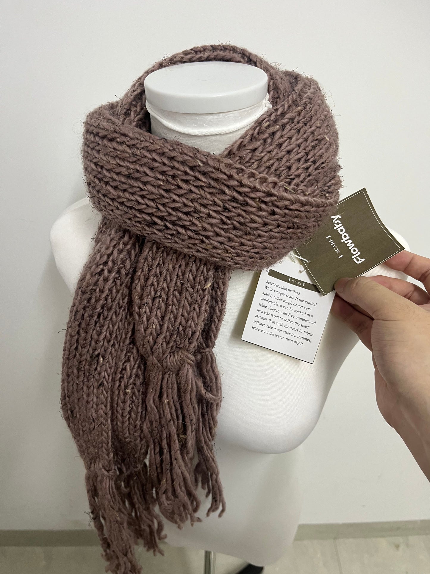 Flowbaby Chunky Knit Scarfs Retro Warm Textured Essential for Autumn & Winter Outfits