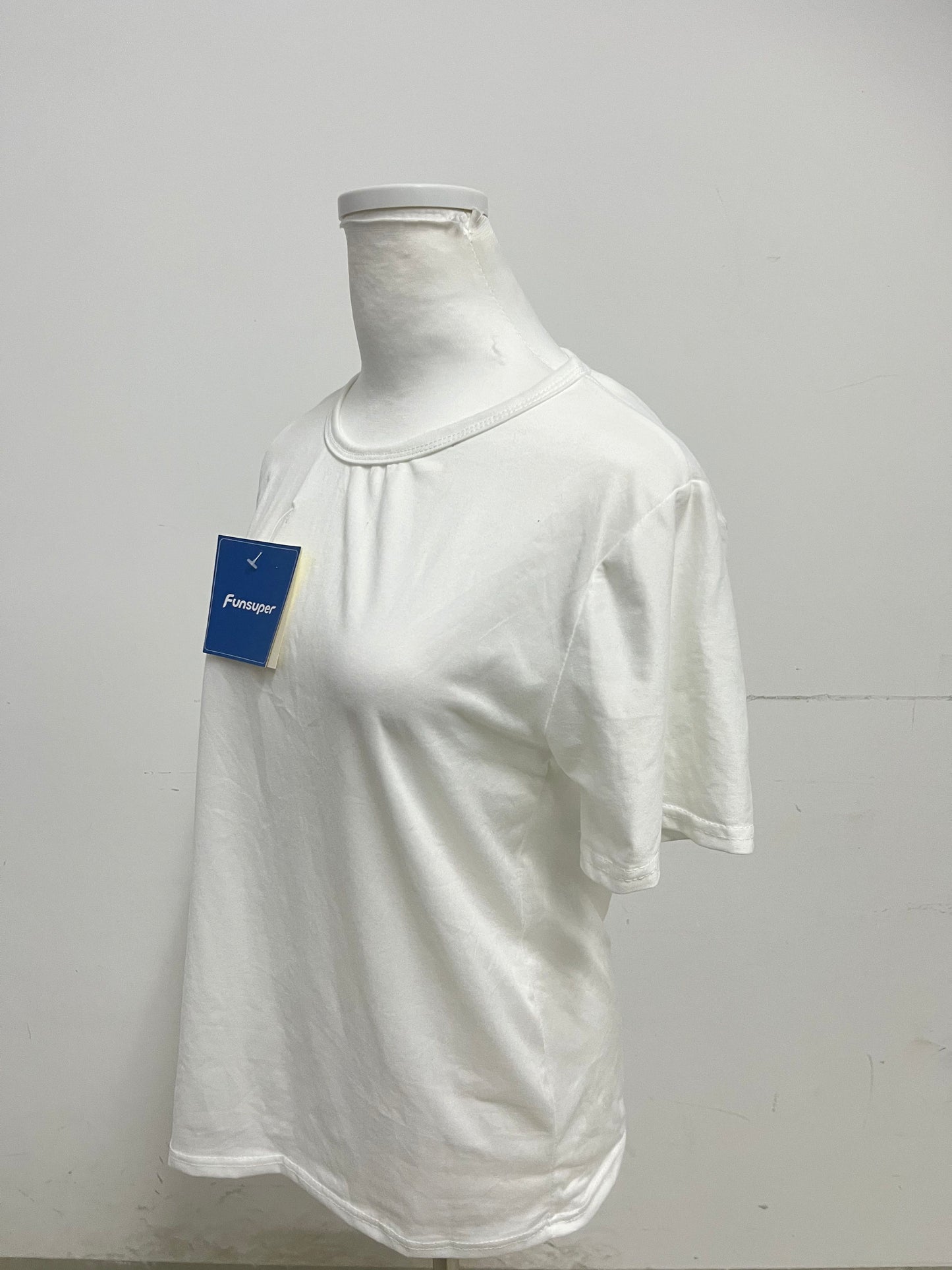 Funsuper 95% Cotton Solid Color T-Shirt Skin-Friendly & Breathable Versatile Basic A Comfort Essential for Daily Styling