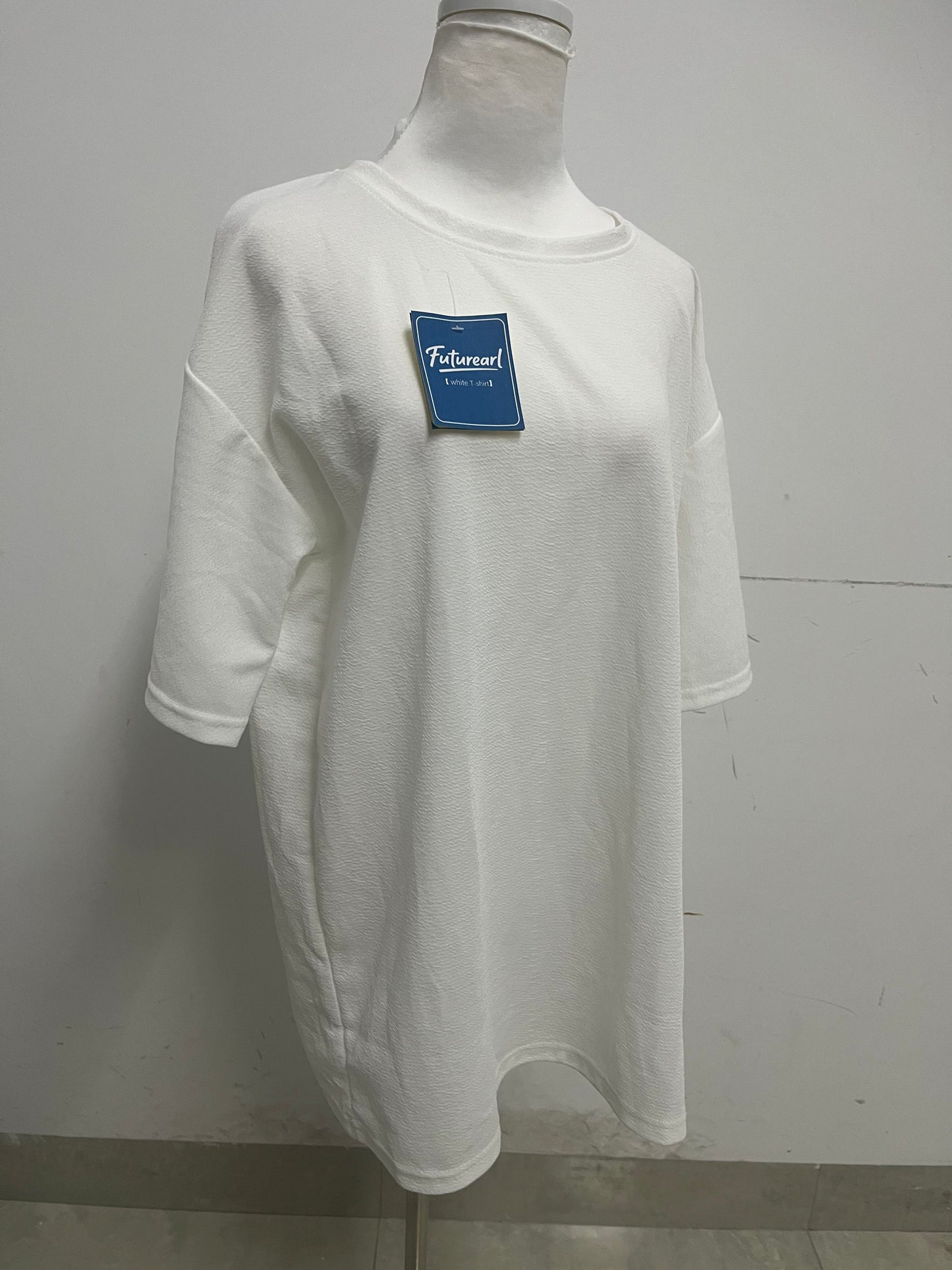 【Futurearl White T-shirt】—— Casual & Comfortable Daily Essential