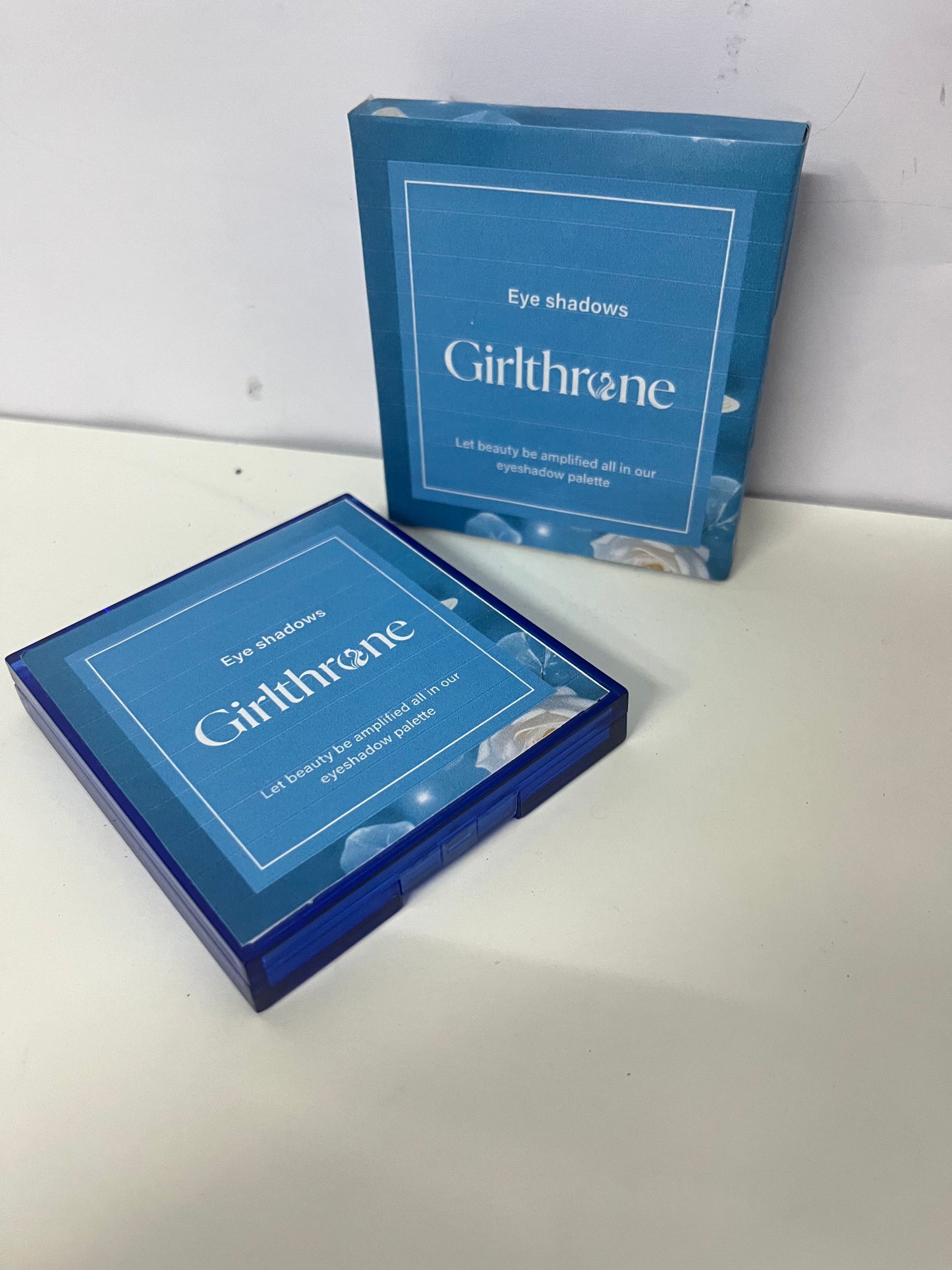 【Girlthrone Eyeshadow Palette】—— Amplify Your Beauty in Every Shade