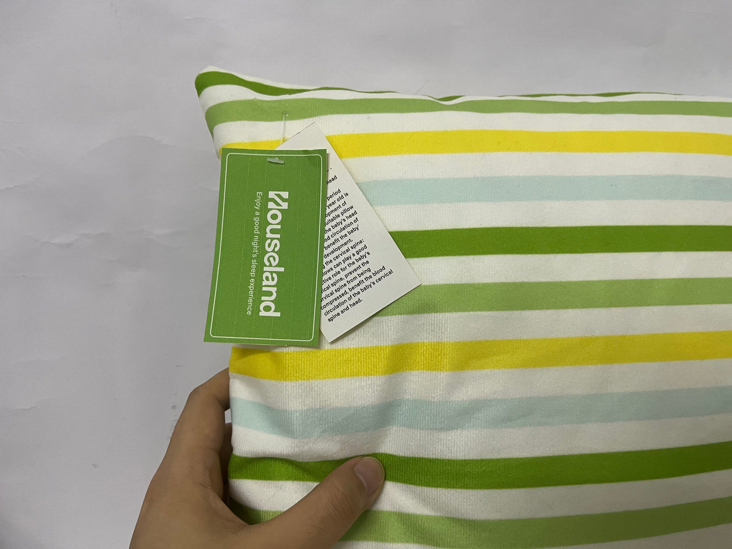 【Houseland Fresh Stripe Throw Pillow】—— Vibrant Accent for Comfort & Style