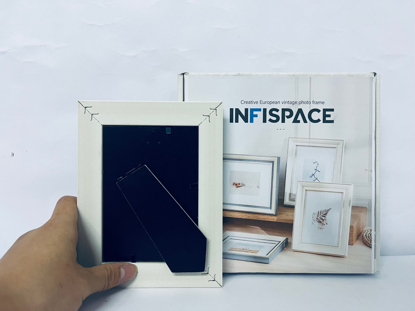 INFISPACE 11x14 Picture Frame with Shatter-Resistant Glass - Use as 8x10 Frame with Mat or Display 11x14 Photo Without Mat - Signature Collection - Picture Frames for Wall Display