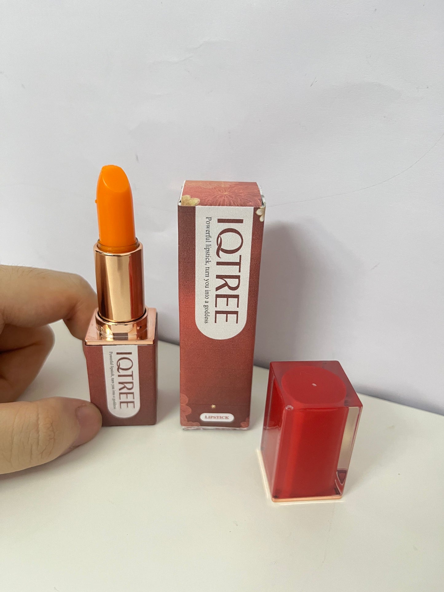 IQTREE Temperature-Color Changing Lip Balm Lipstick Orange-Tone No-Makeup Essential A Natural Glow Item for Daily Casual Looks