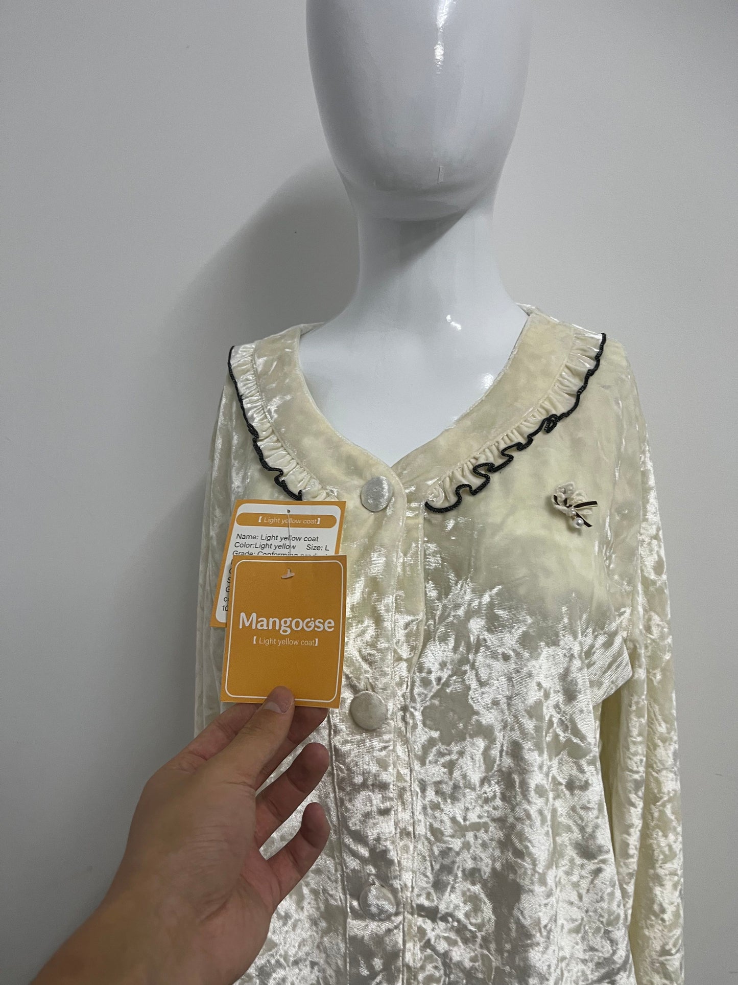 【Mangoose Crushed Velvet Sleep Top】—— Luxurious Comfort for Cozy Nights
