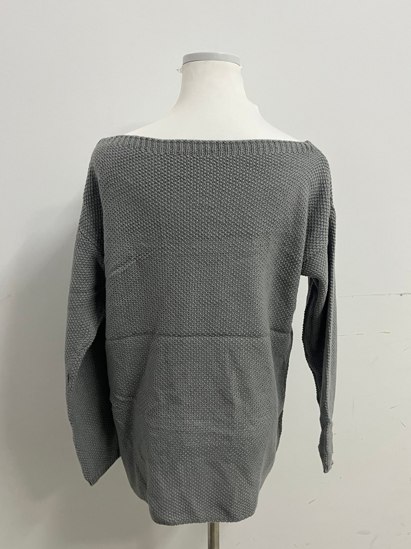 【Moveday Gray Waffle Knit Sweater】—— Cozy & Stylish Daily Wear Choice
