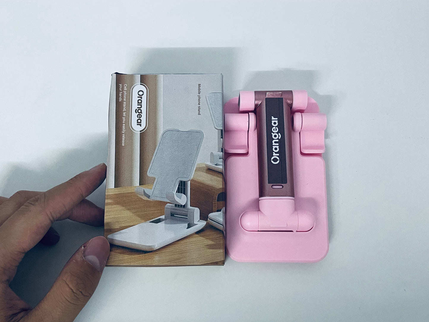 Orangear Foldable Phone Stand: A Comfortable Partner for Streaming & Gaming