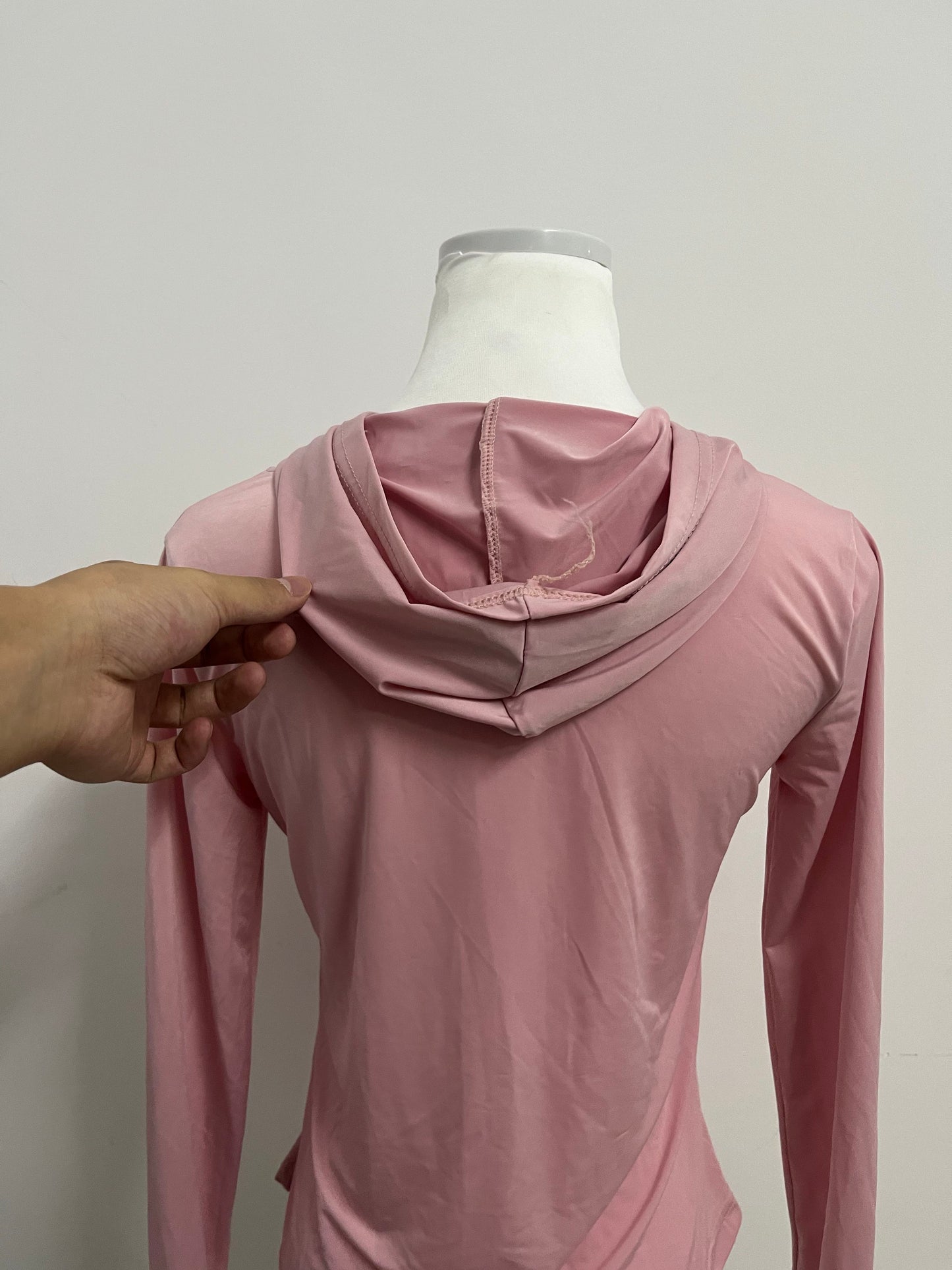 Redaisy Tracksuits Pink Hooded Sports Jacket - A New Favorite for Sun Protection and Fashion in Sports