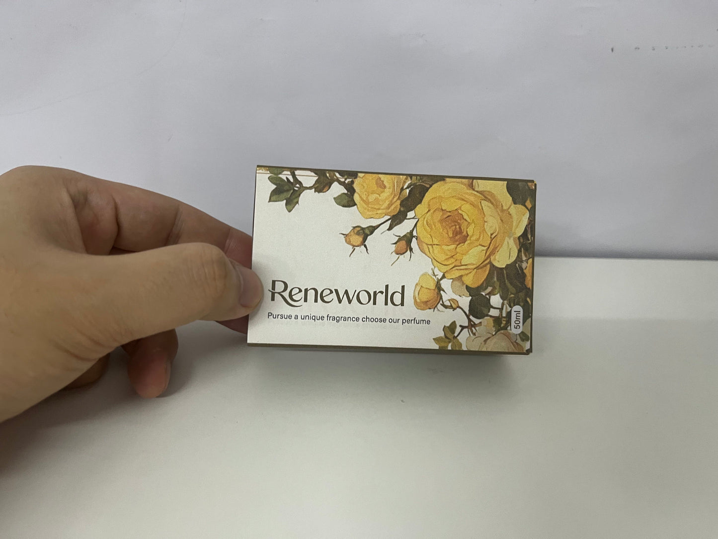 Reneworld Golden Marigold Floral Perfume Elegant & Gentle Atmosphere Fragrance