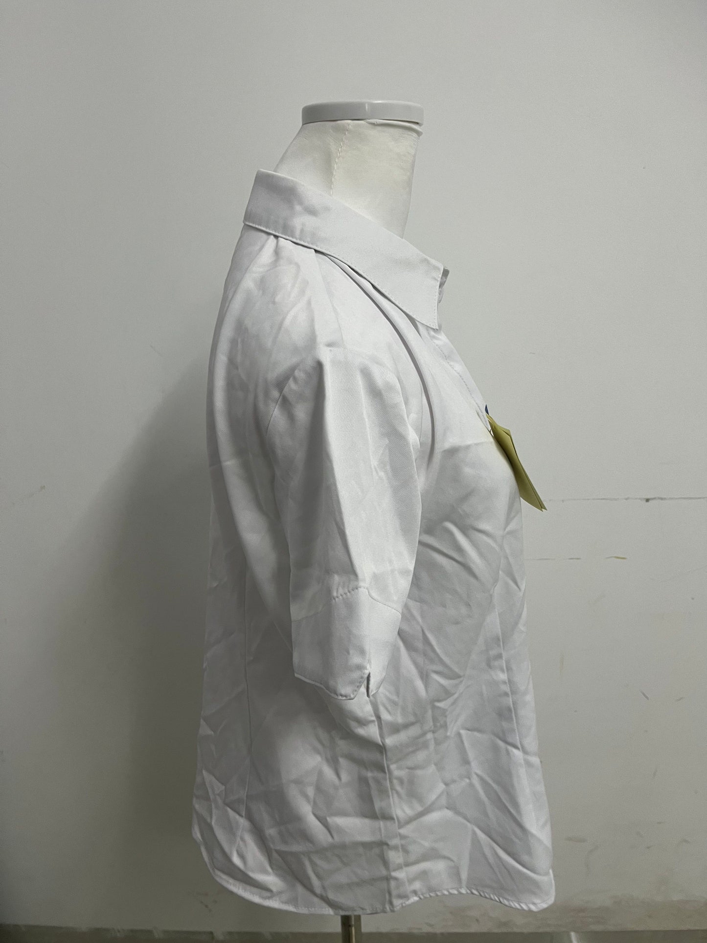 Salurair Chemises White Short-Sleeve Shirt Minimalist & Smart Comfortable & Skin-Friendly Essential for Multi-Scene Outfits in Workplace and Daily Life