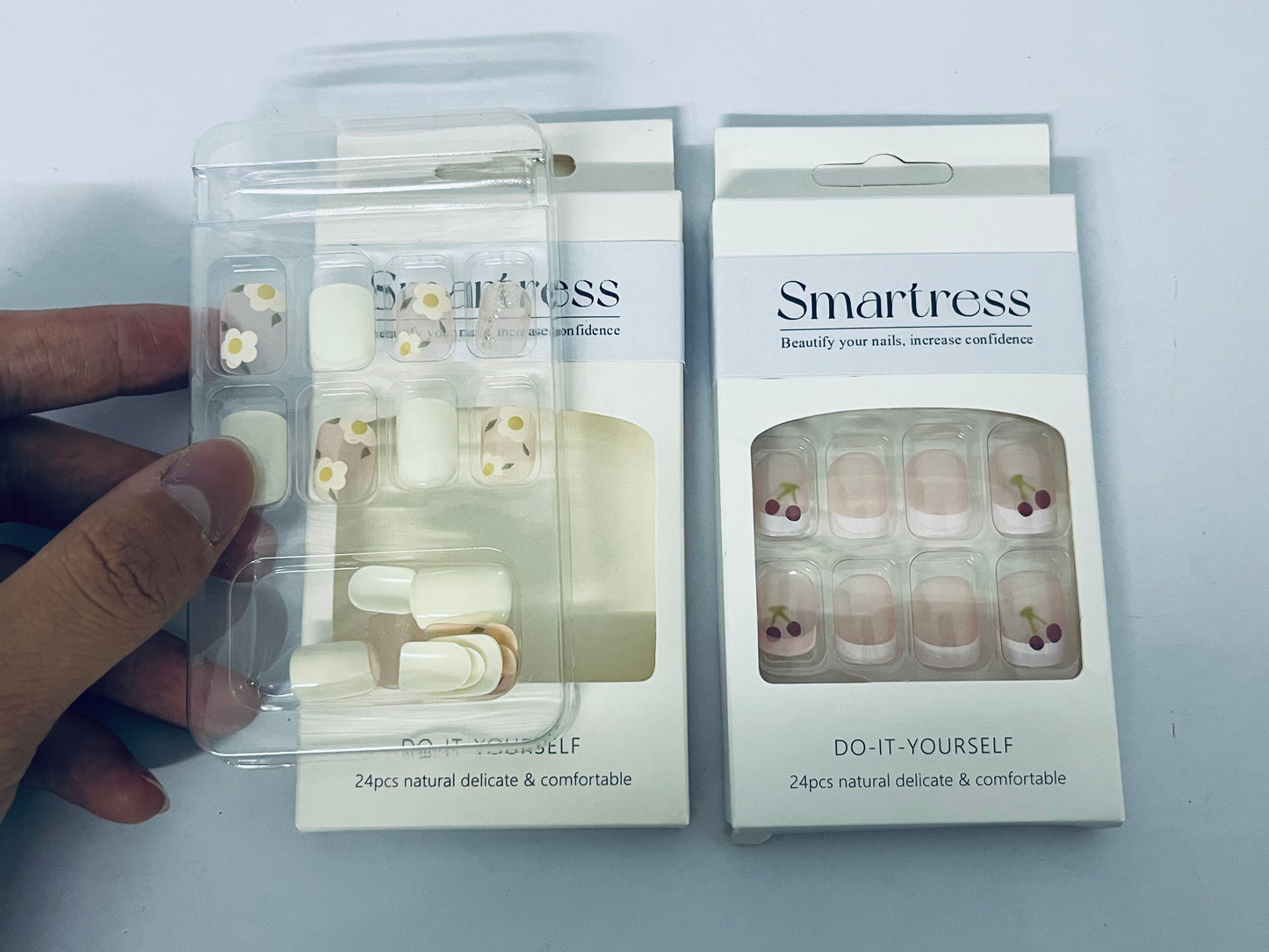 Smartress Fake Nails, Medium Length Press on Nails,Full Cover False Nails Kits for Women Girls