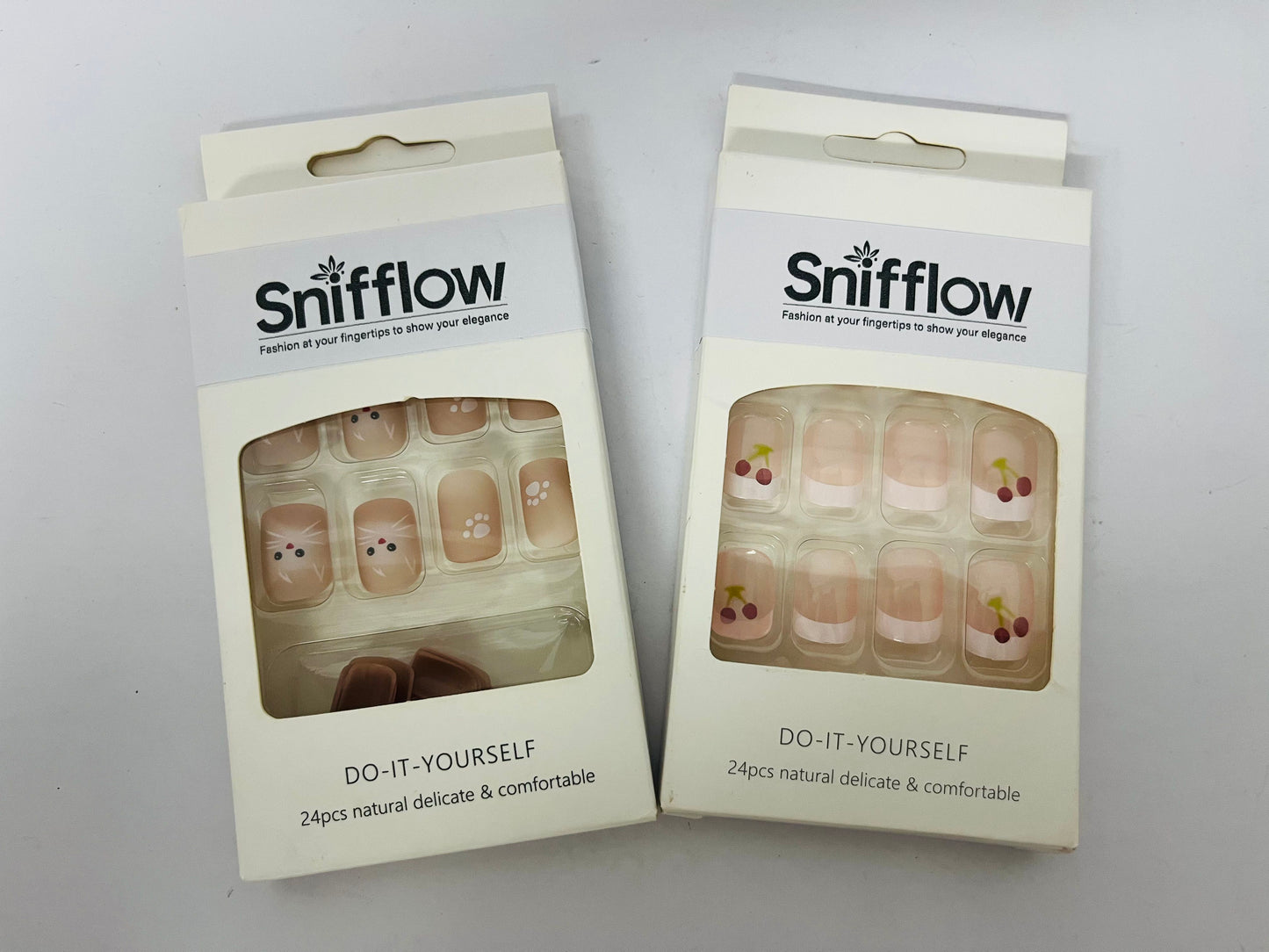 Snifflow Short Press on Nails, Artificial Acrylic Fake Nails for Women, 24 PCS Full Cover Reusable False Nails Kits