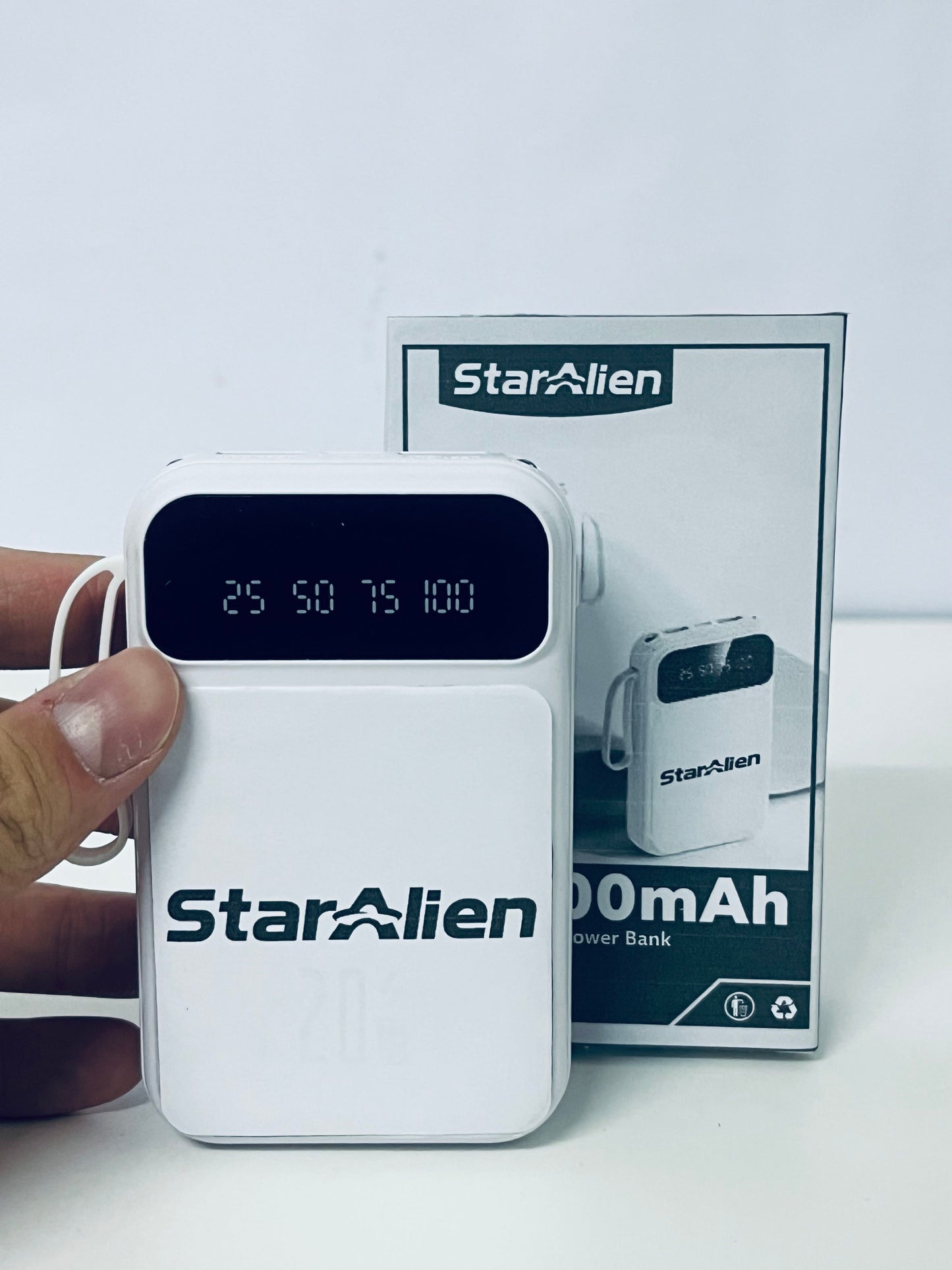 【StarAlien Portable Power Charger】—— Convenient Power Supply for Devices