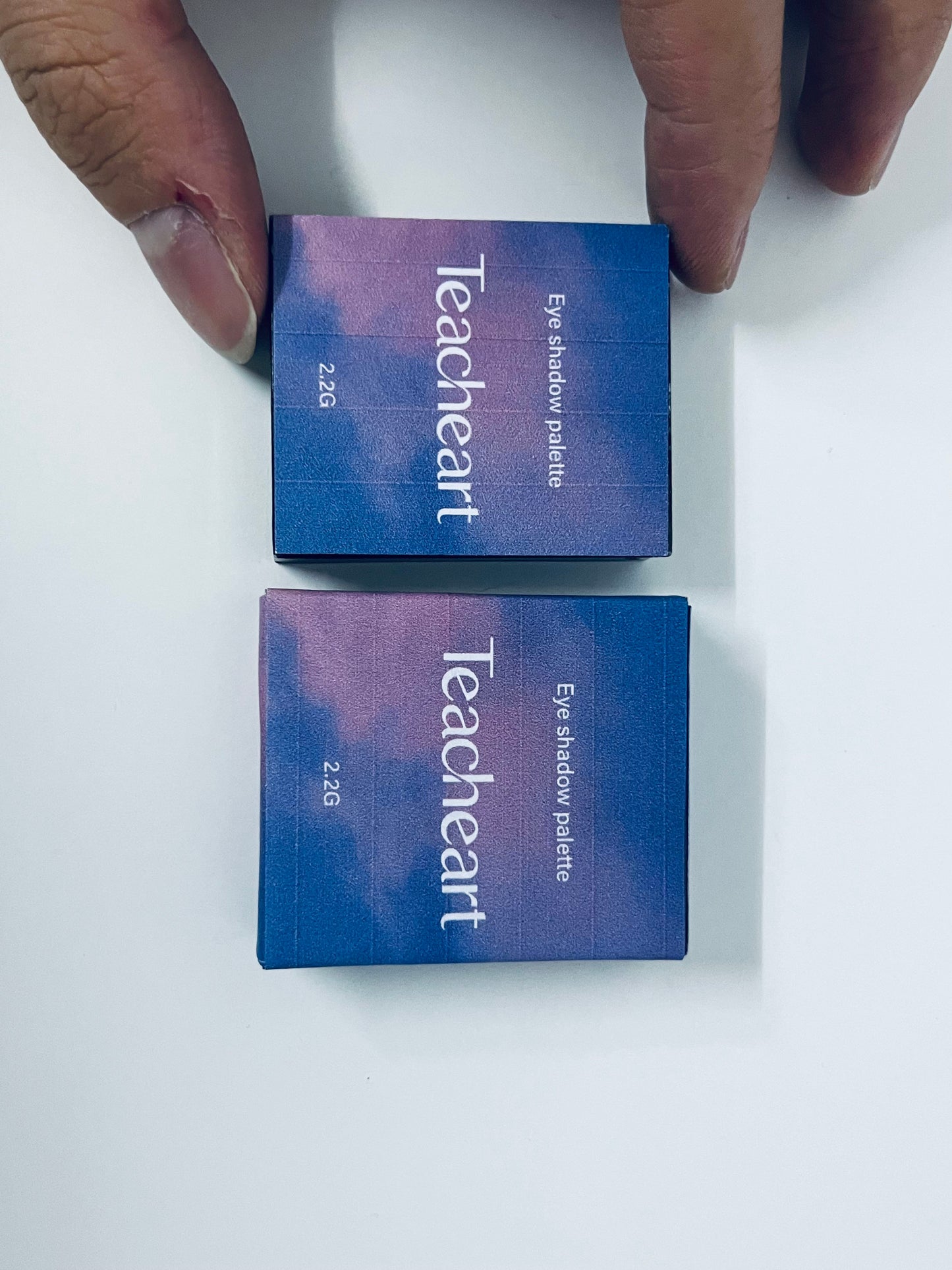 【Teacheart Eyeshadow Palette】—— Rich Tone for Captivating Eye Looks