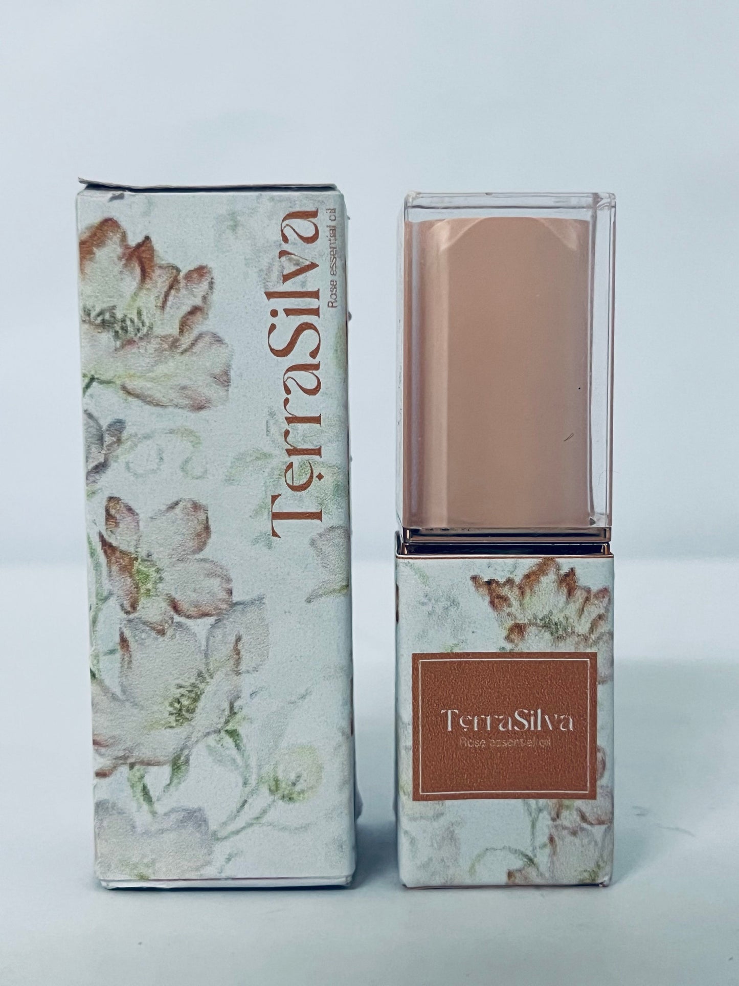 TerraSilva Lipstick for Women - Smudge Proof Lip Stick, Long Lasting Satin Lipstick with No Bleed Hydrating Formula