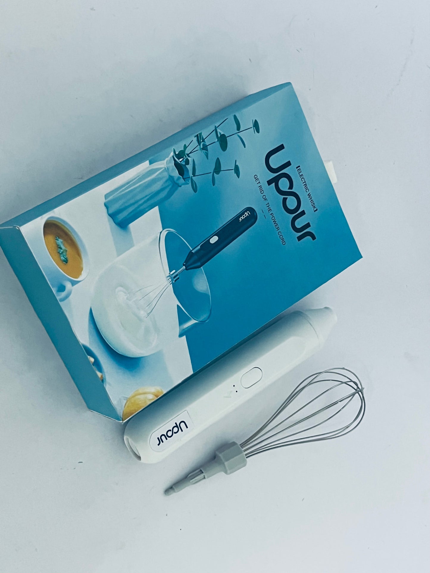 Upour Electric egg beaters sets USB Rechargable Handheld Eggs Beater Cordless Electric Food Mixers Detachable Milk Frothers Kitchen Tool