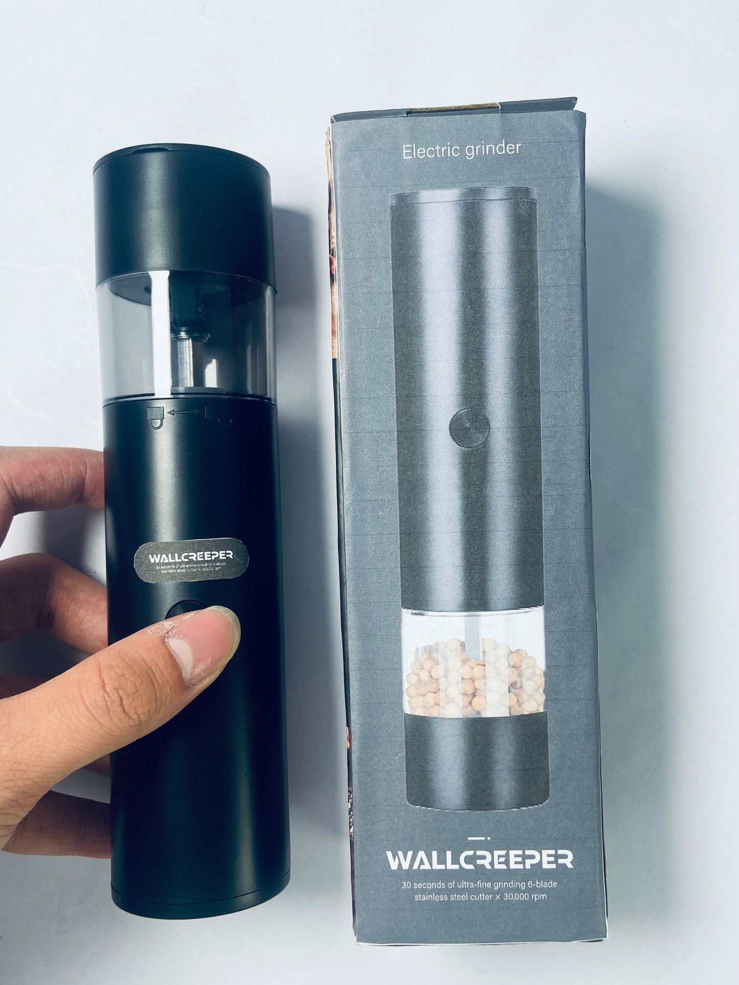 WALLCREEPER Electric food grinders Electric salt and Pepper Grinder shakers set One-Hand Operation for Rechargeable Automatic Pepper Mill Grinder (black)