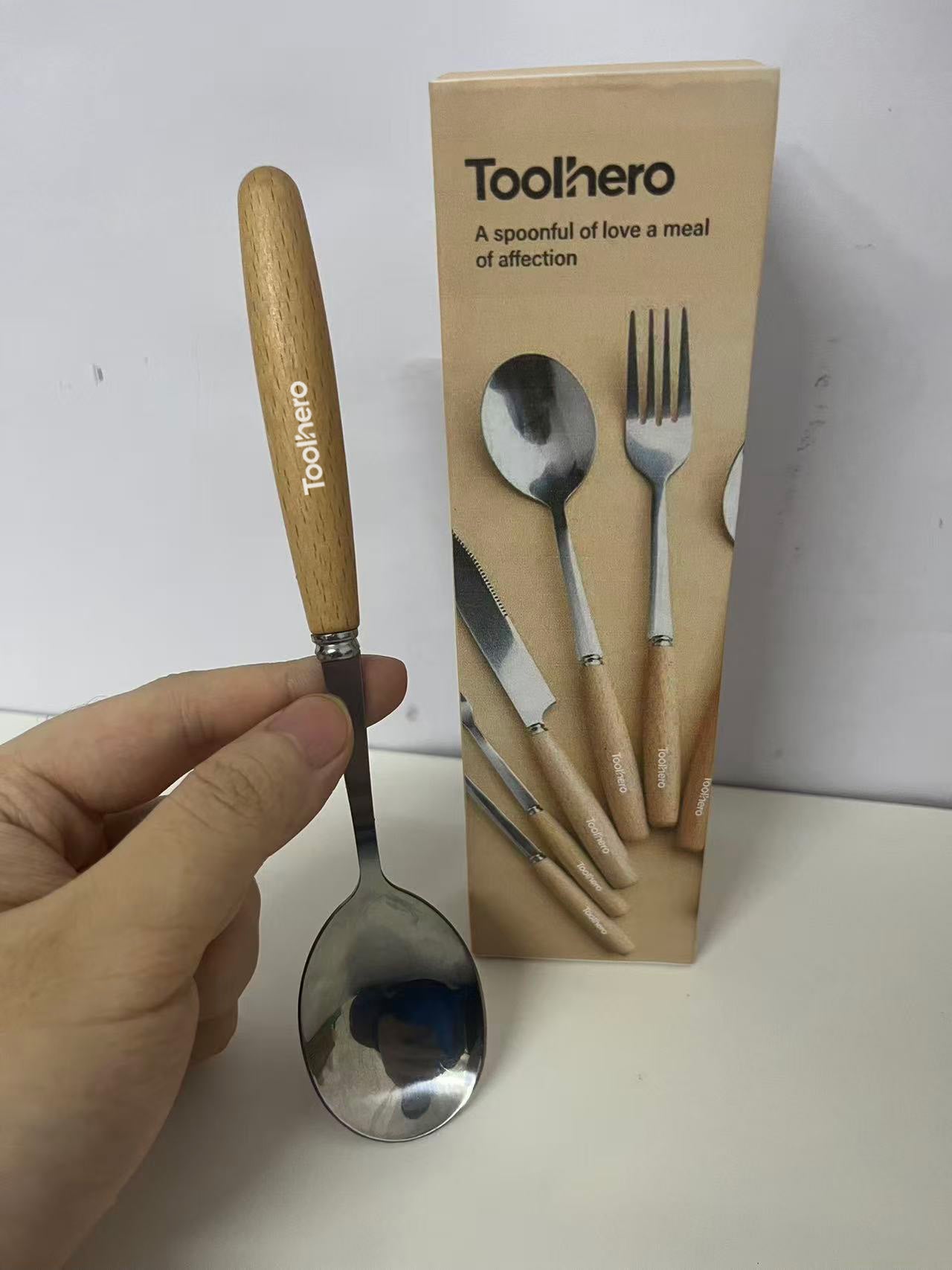 [Toolhero Spoons being tableware]——Toolhero Wooden Handle Stainless Steel Spoon - Durable Tableware for Home & Dining