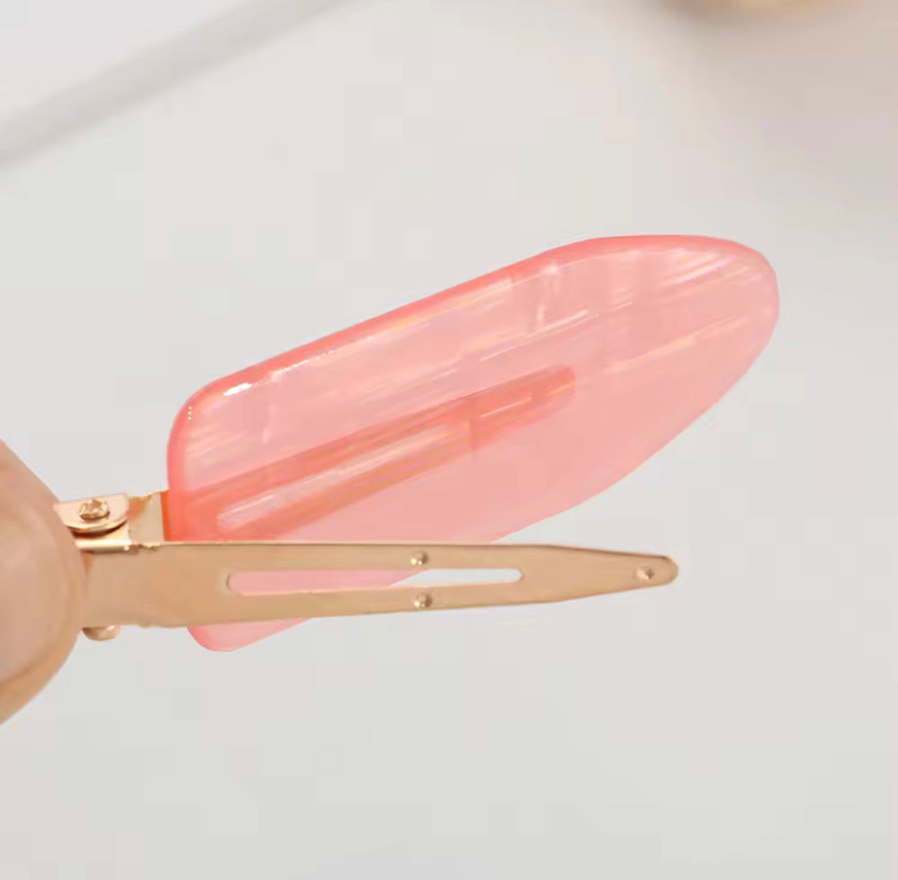 Hiowner Hair clamps,No Bend No Crease Hair Clips 6cm Make up Skin Care Hairpins Seamless Custom logo Hair Clip Hairgrips for Girls