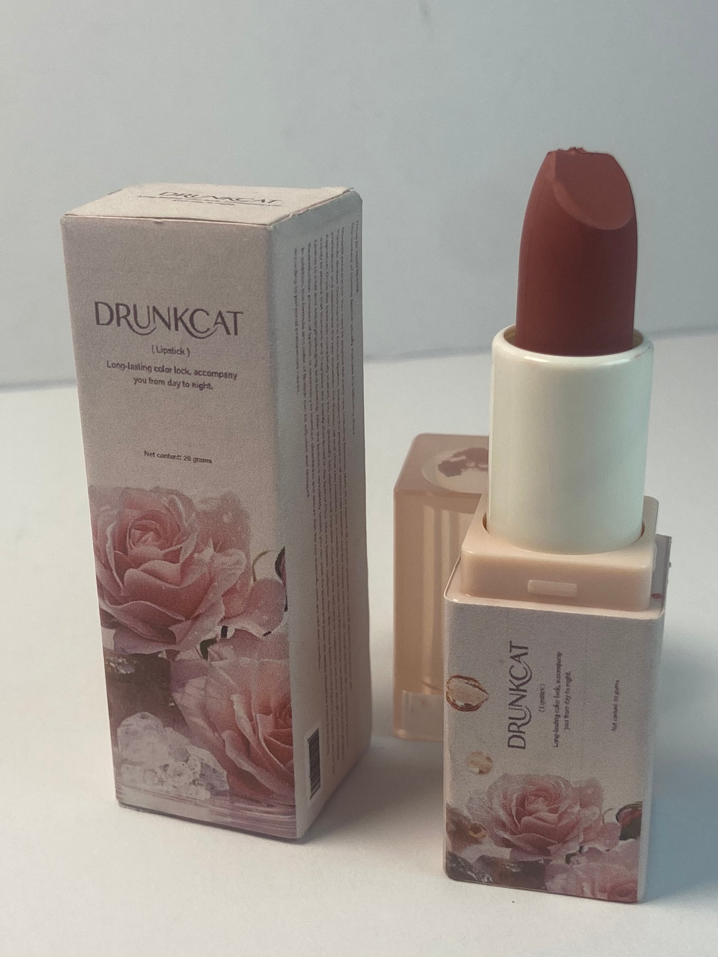 DRUNKCAT Matte Nude Lipstick Silky Velvet  Non-Stick Cup Waterproof Long Lasting Matte Lipstick for Women Daily Professional