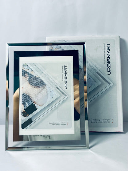 URBISMART Acrylic Picture Frames, Clear Picture Frames with Stand, Magnetic Frame Acrylic Lucite Frameless Transparent Cubes Floating Gift for Home Office Desktop Display Horizontally or