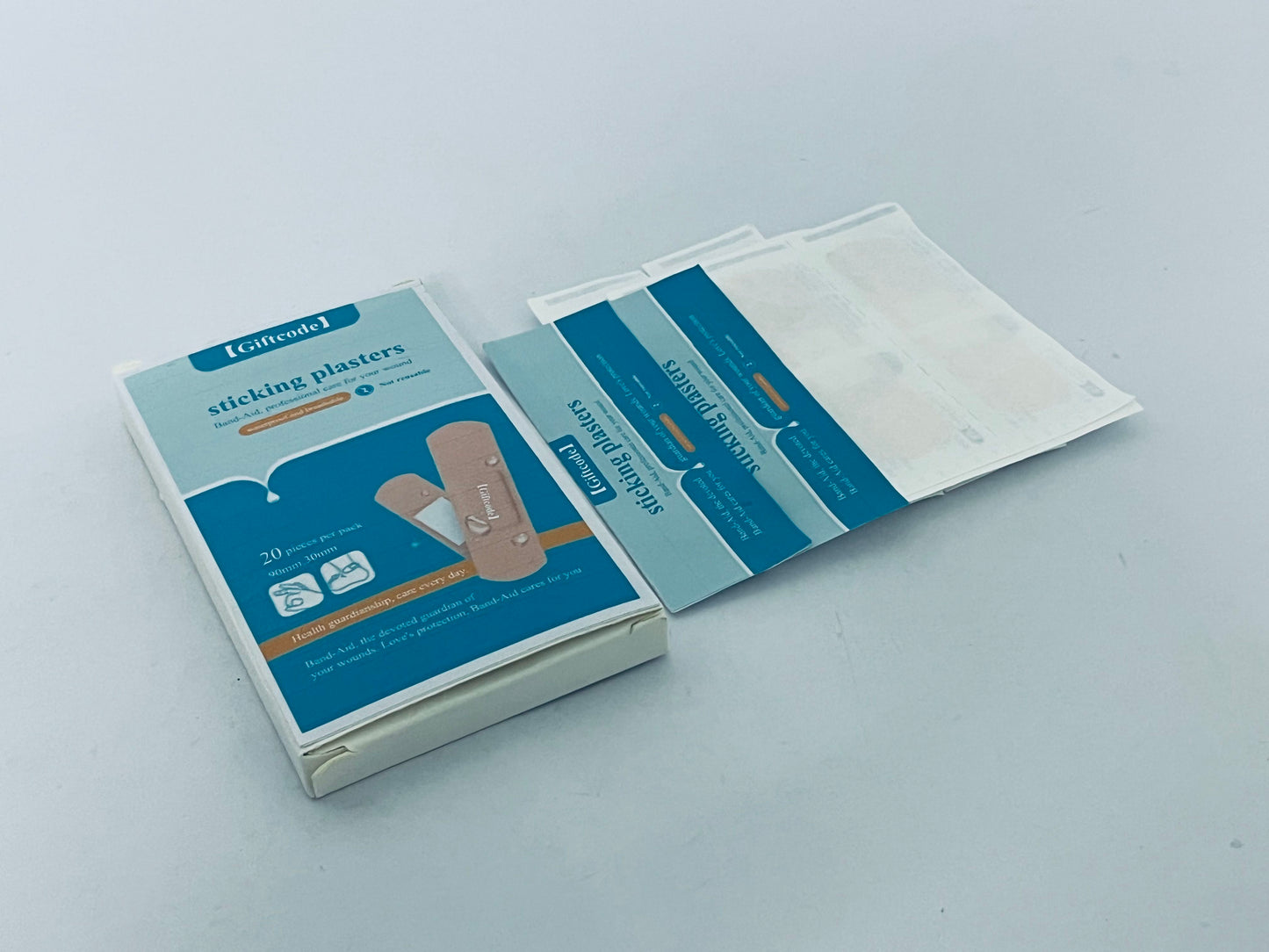 Giftcode sticking plasters Flexible Fabric Adhesive Bandages for Comfortable Flexible Protection & Wound Care of Minor Cuts, Scrapes, Wounds