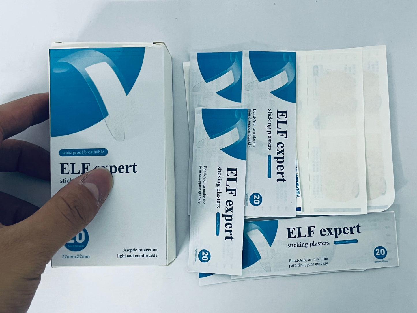 ELF expert sticking plasters Flexible Adhesive Bandages Sterile Bandage Strips with Non-Stick Pad, Latex Free, Wound Care for First Aid Kit (20 Bandages)