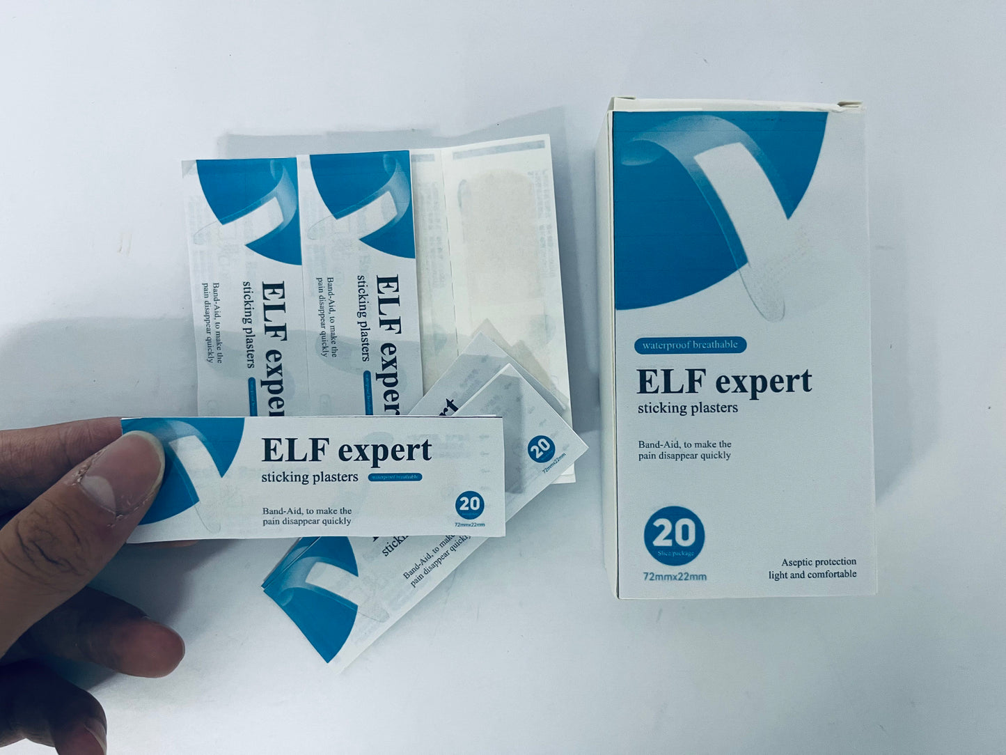 ELF expert sticking plasters Flexible Adhesive Bandages Sterile Bandage Strips with Non-Stick Pad, Latex Free, Wound Care for First Aid Kit (20 Bandages)