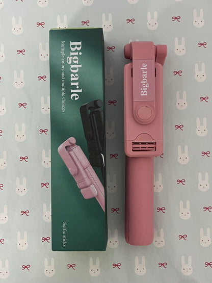 Bigbarle Selfie sticks Selfie Stick Tripod, All-in-one Extendable Aluminum Phone Tripod with Rechargeable Bluetooth Remote for iPhone, Samsung, Google, LG, Sony and More, Fitting 4.7-7 inch Smartphones, Pink