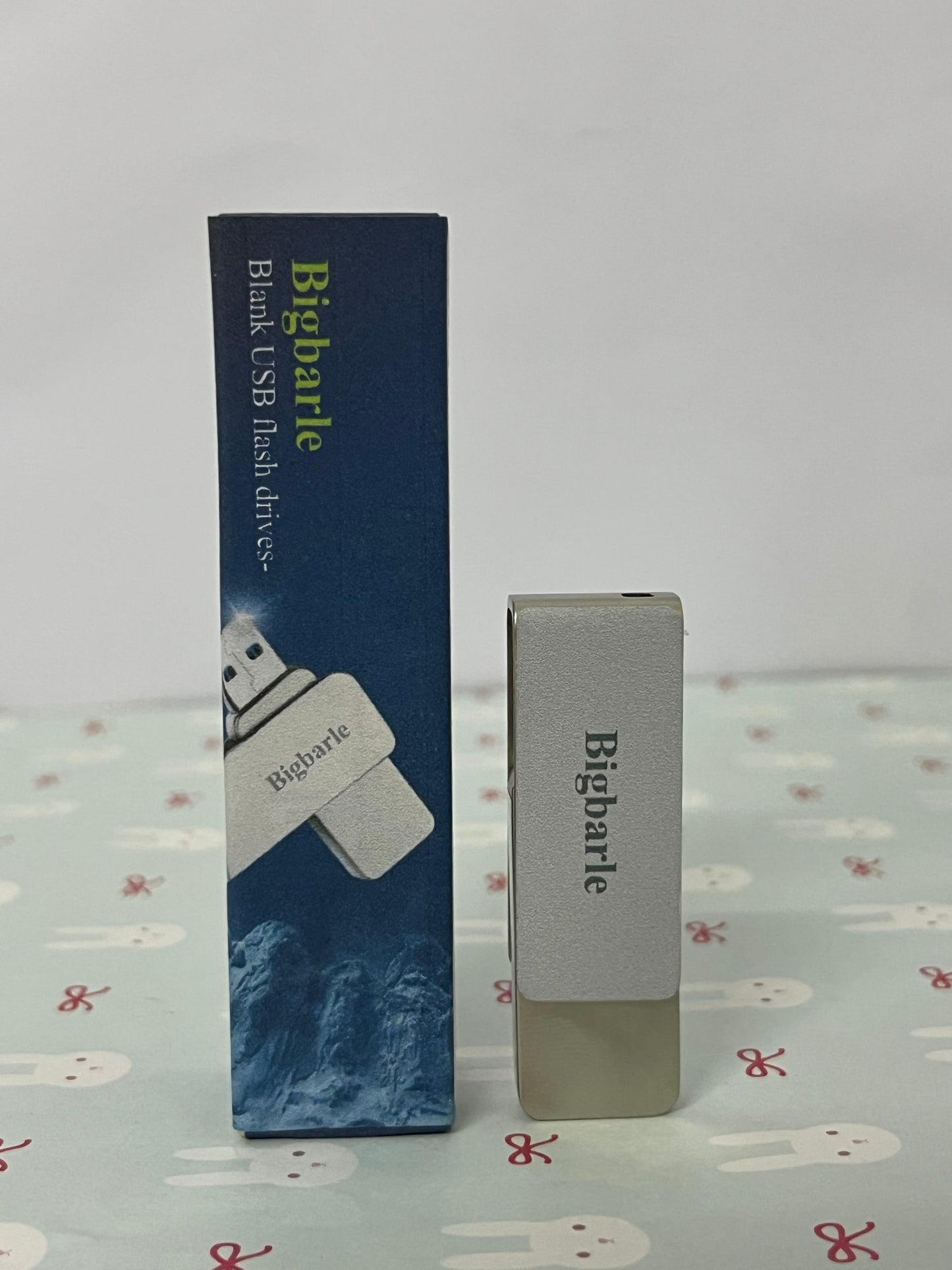 Bigbarle Blank USB flash drives 32GB USB Flash Drive USB 2.0 Thumb Drives Jump Drive Fold Storage Memory Stick Swivel Design