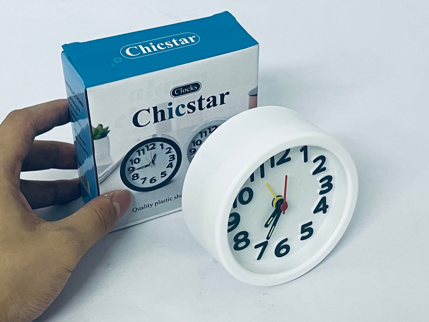 Chicstar Clocks Desktop Clock – No-Tick Design – Easy to Read Silent Sweep Mantle Clock – Quiet Tabletop Clocks with Hands, & Battery Cover; White