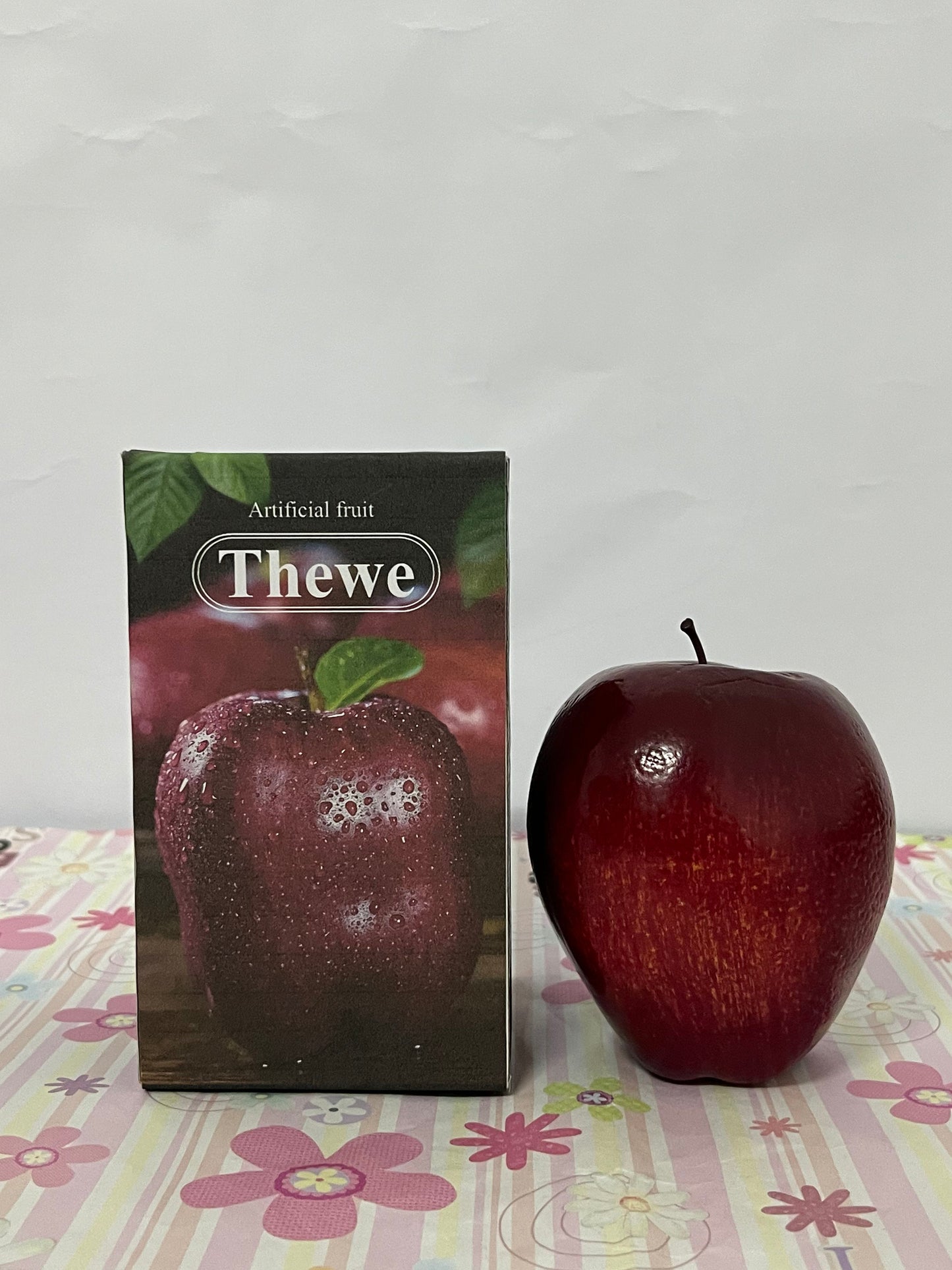 Thewe Artificial fruit Fake Simulation Fruit for Home Kitchen Party Photography Prop Wedding Decoration (1Pc Dark Red Apples)