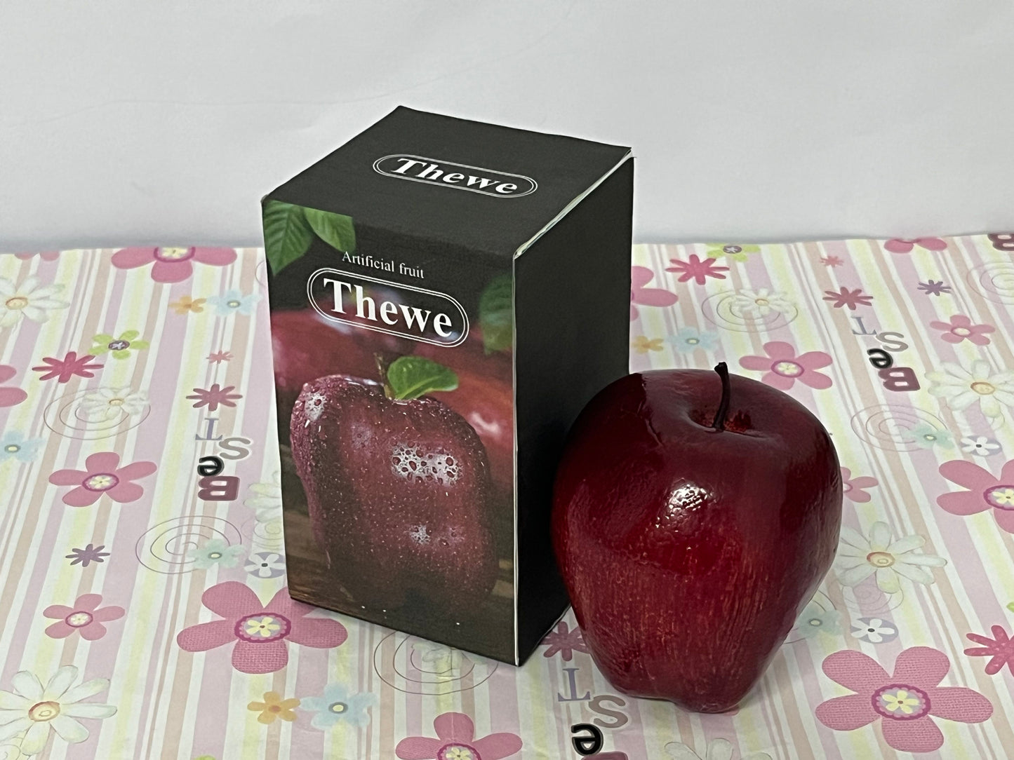 Thewe Artificial fruit Fake Simulation Fruit for Home Kitchen Party Photography Prop Wedding Decoration (1Pc Dark Red Apples)