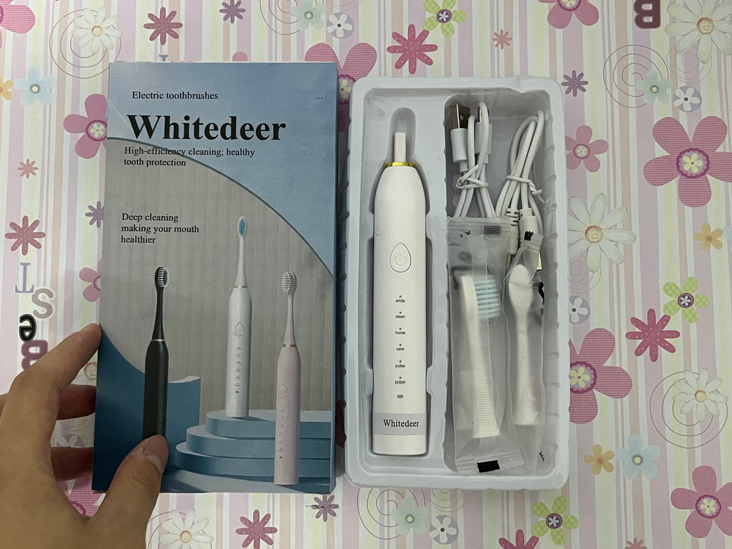 Whitedeer Electric toothbrushes Gifts Ideal for Adult Children and Couples Use USB Fast Charging Waterproof Toothbrush(White)