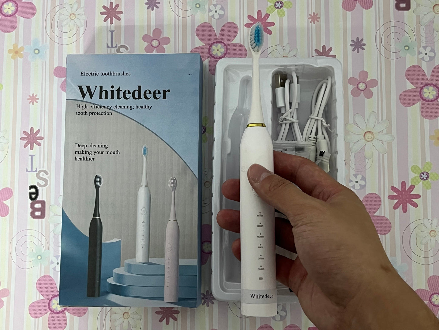 Whitedeer Electric toothbrushes Gifts Ideal for Adult Children and Couples Use USB Fast Charging Waterproof Toothbrush(White)