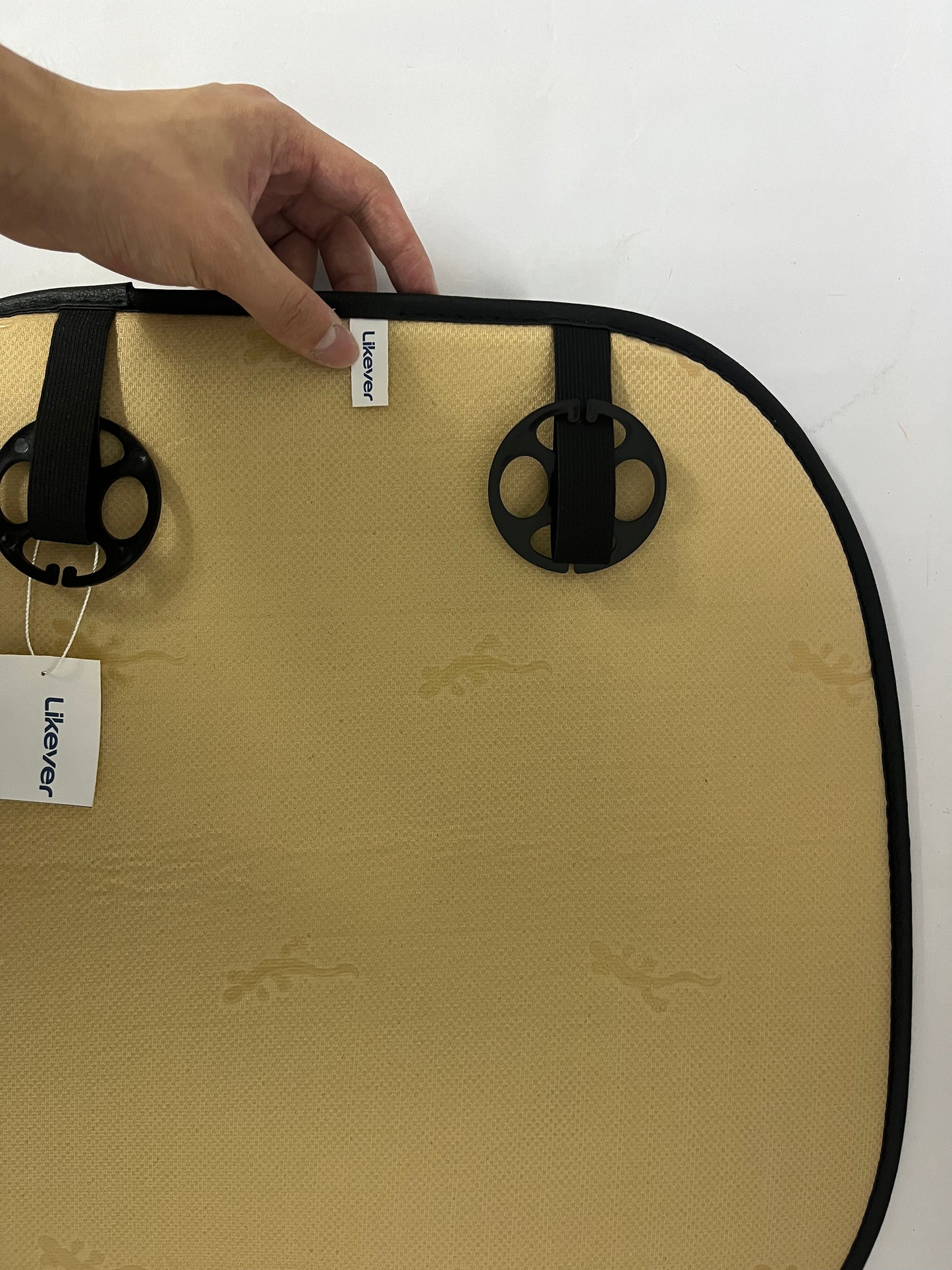 Likever Breathable Car Seat Cover, Ice Silk & Anti-Slip Seat Protector, Ventilated Cooling Cushion Pad, Summer Auto Interior Accessories for SUV Truck (Beige)