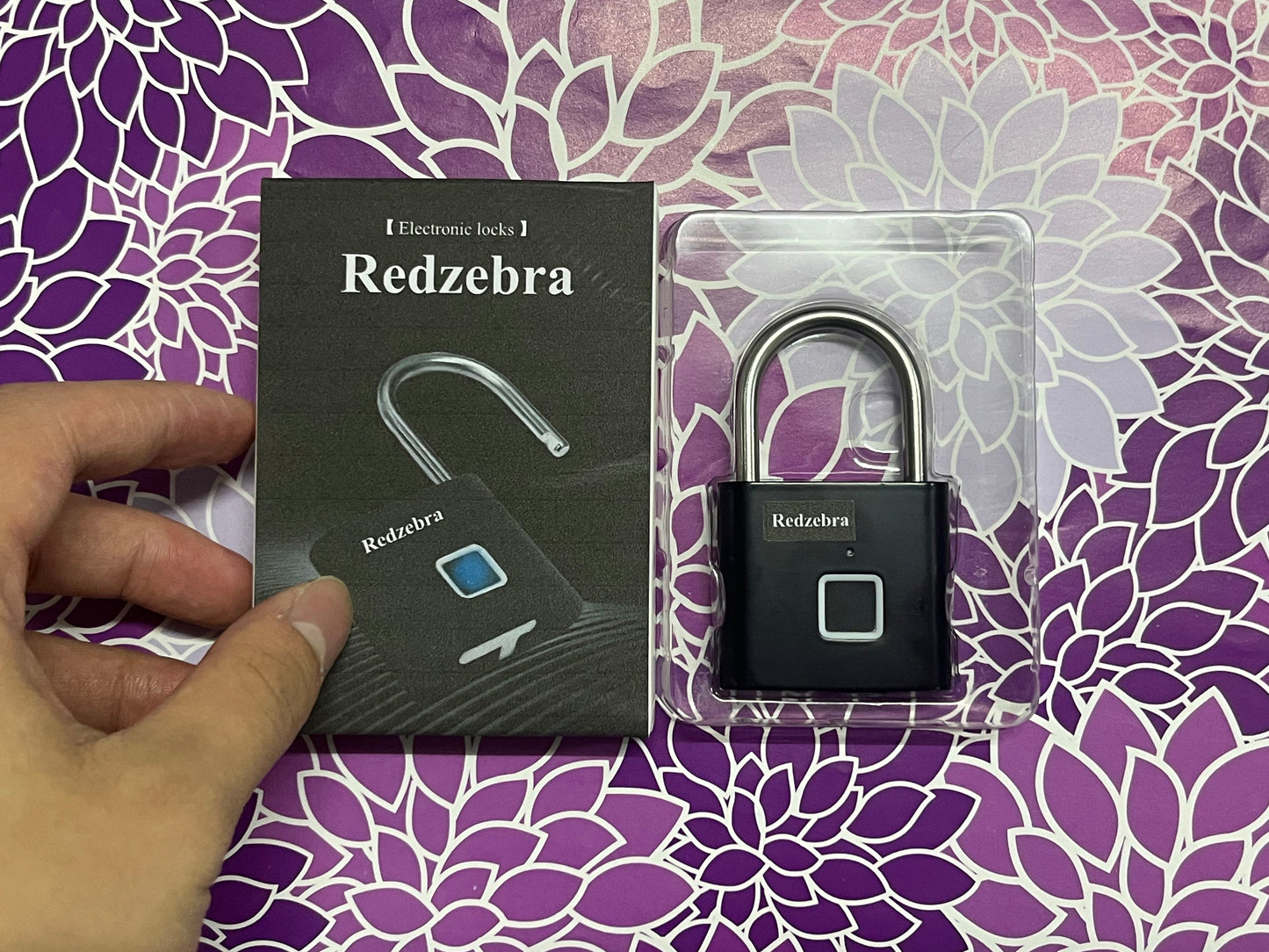 Redzebra Electronic locks Intelligent Fingerprint Password Lock Durable Keyless Suitcase and Cabinet Lock Black Fingerprint Capacity for Luggage and Outdoor Use