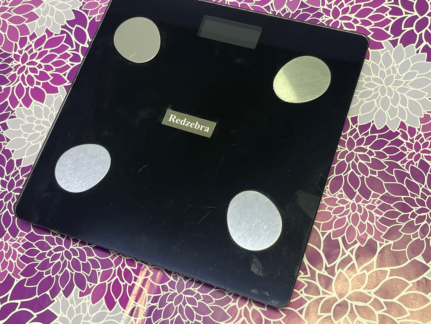 Redzebra Scales Digital WiFi Smart Scale for Body Weight, Weight Scale, Including BMI, Body Fat, Muscle Mass