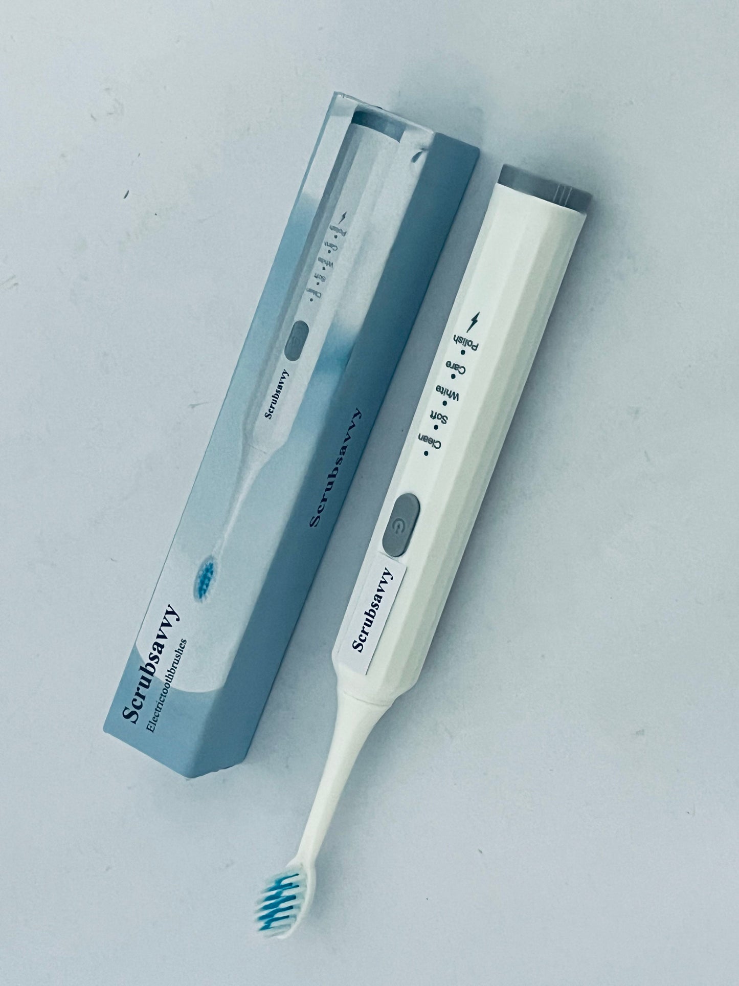 Scrubsavvy Electric toothbrushes Toothbrush w/ 5 Brushing Modes, 2min. auto-Timer, 30sec. Quad-Reminder and Long-Lasting, Extended Charge Battery (White)