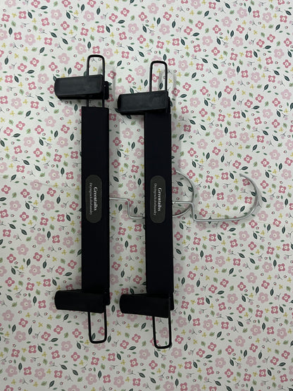 Greentailss Drying racks for laundry Space-Saving Skirt Holders with 360 ° Swivel Hooks, Adjustable Clips, Trouser Coat Garment Jeans Black