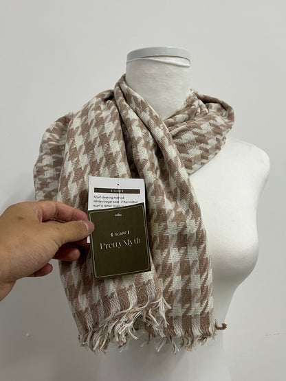 PrettyMyth Scarfs Houndstooth Scarf - The Perfect Blend of Classic and Warmth
