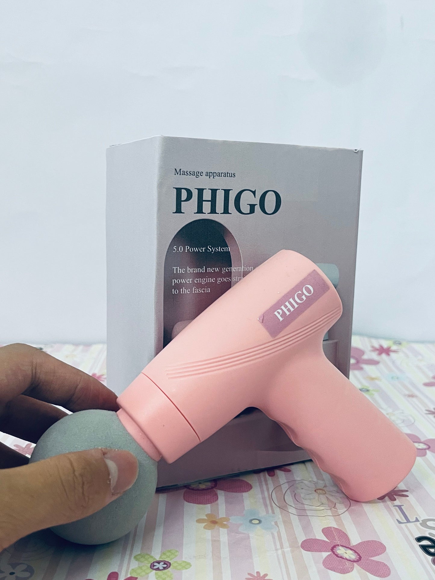 PHIGO Massage apparatus Mini Massage Gun-Pink，Muscle Deep Tissue Massager Gun, Handheld Percussion Massager, Portable Quiet Massage Gun with Carry Case for Home Office Gym Motehr Day Gifts for Women Men Her