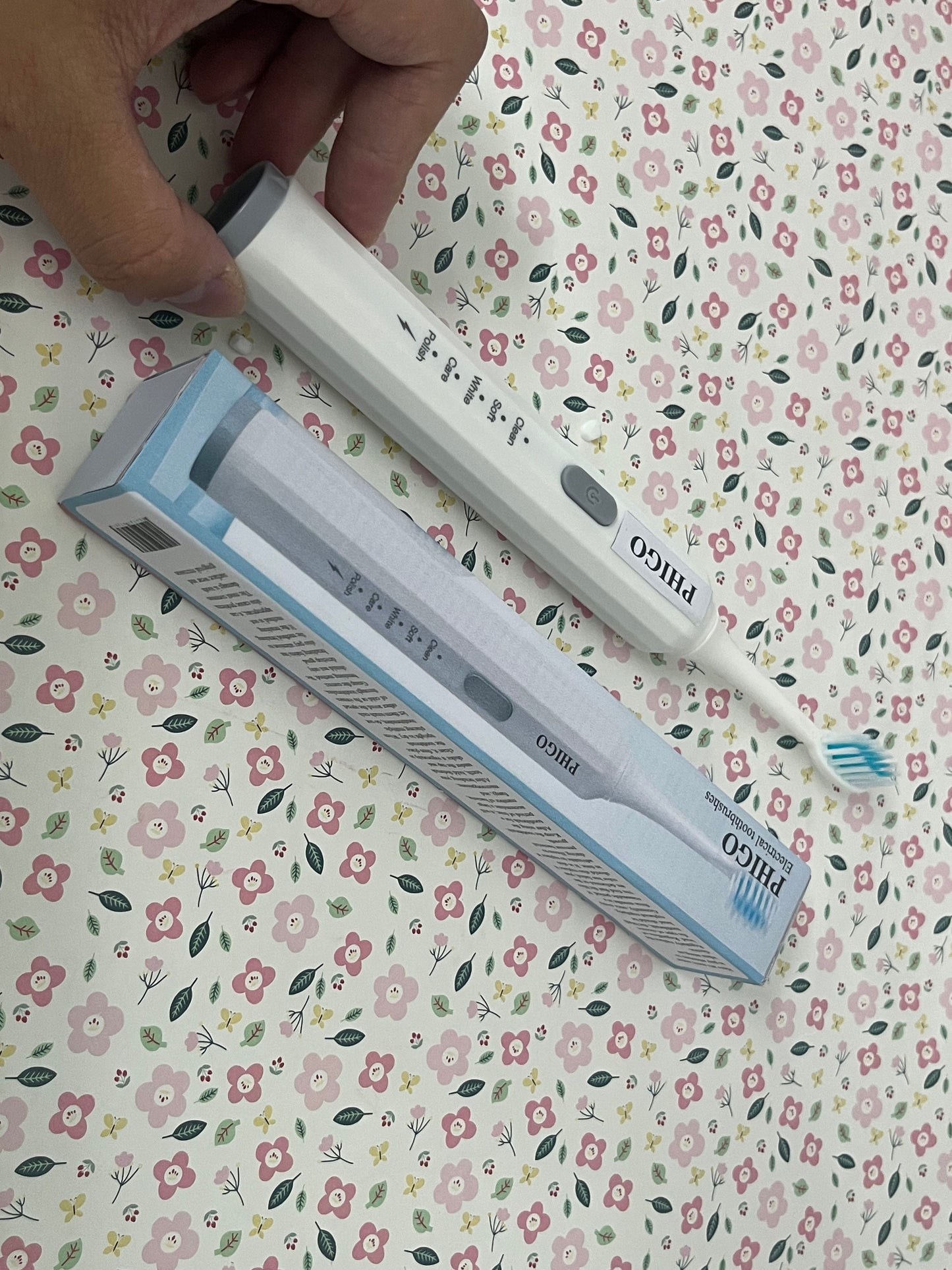 PHIGO Electrical toothbrushes Built Battery Speed Vibration USB Charging Electric Toothbrush for Adults Boys and Girls