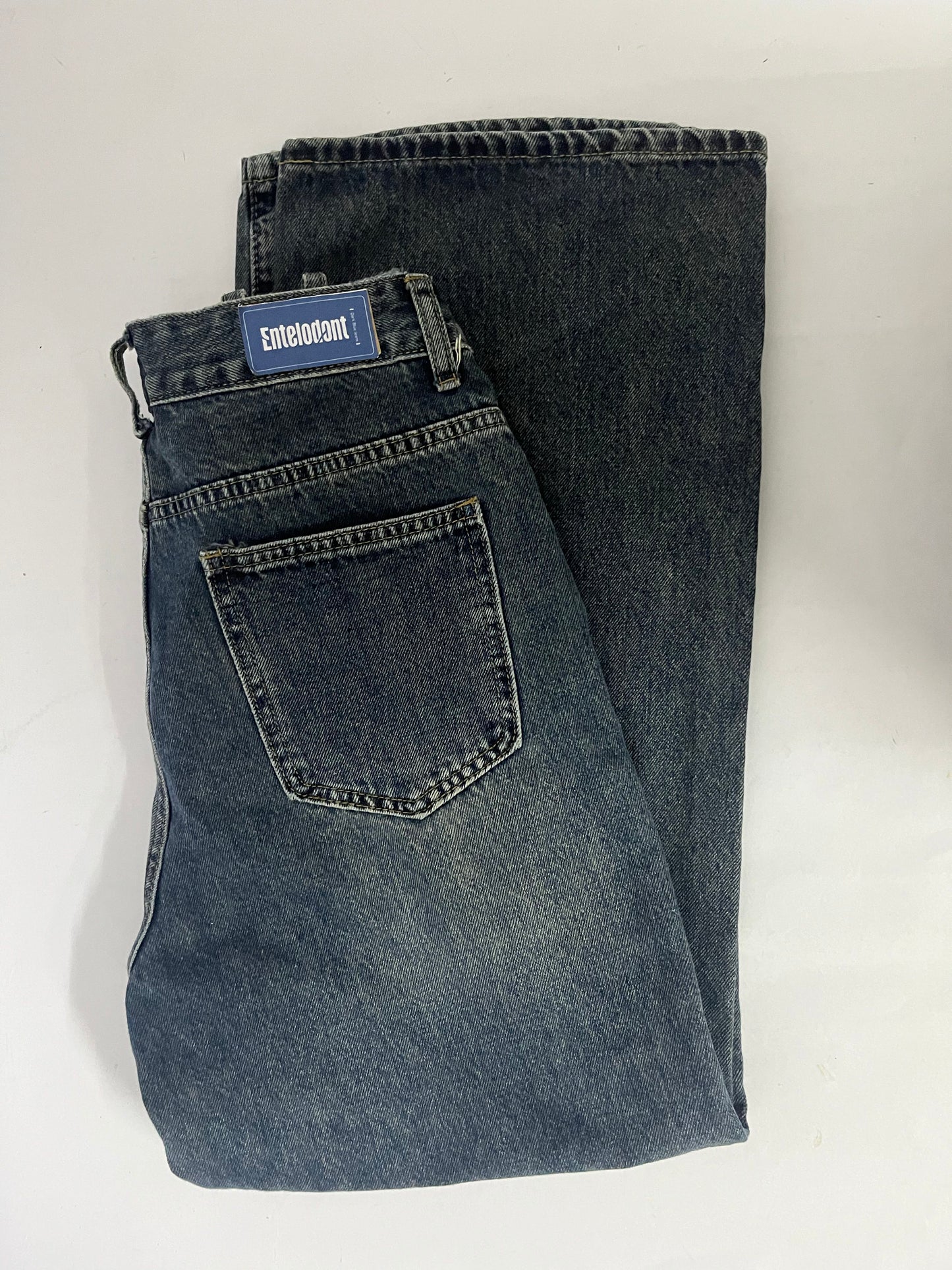 Entelodont Jeans Retro Gray Jeans - A Dual Gift of Comfort and Trend